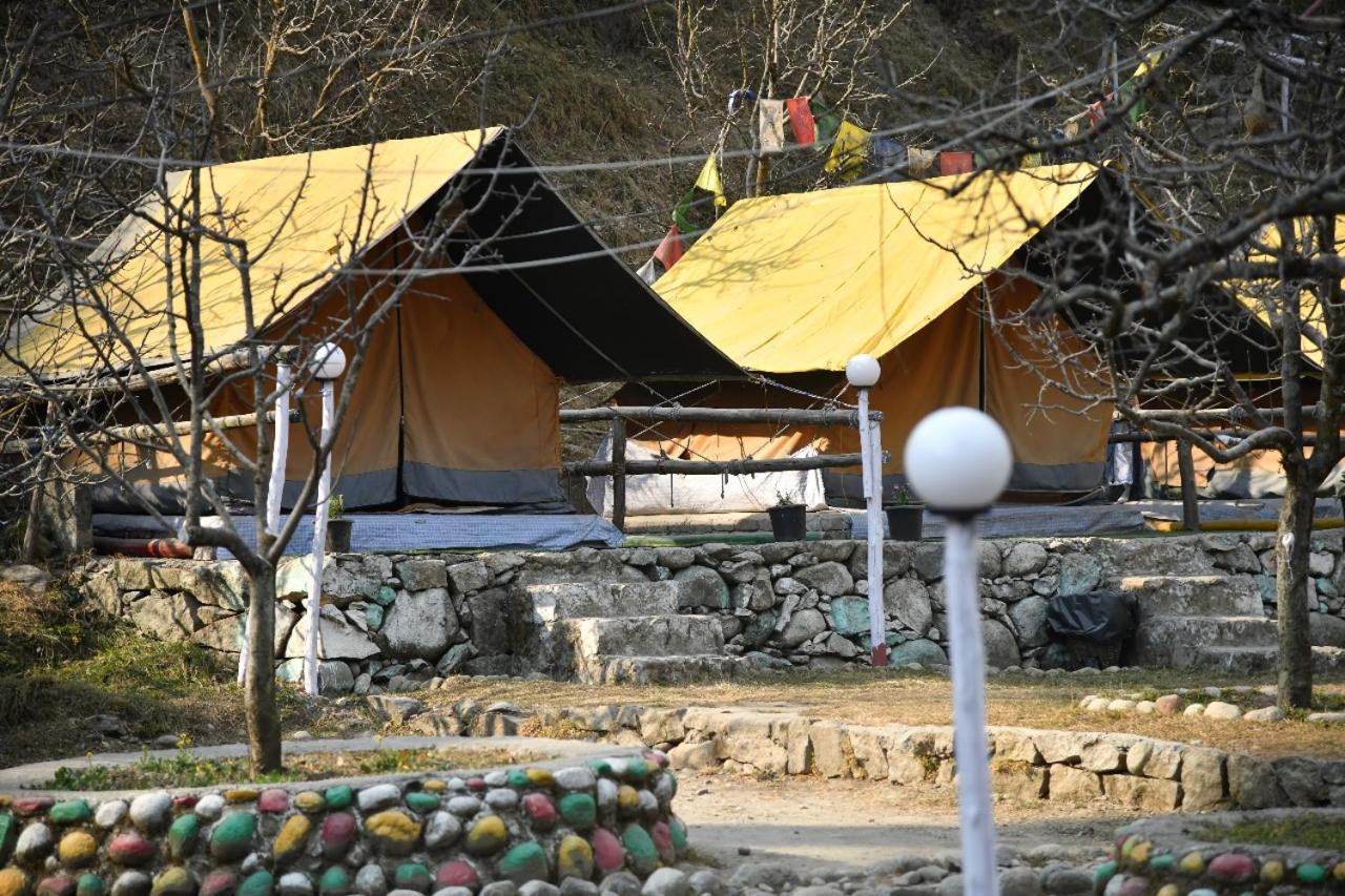 Homestay Himtrek River Side Camps And *