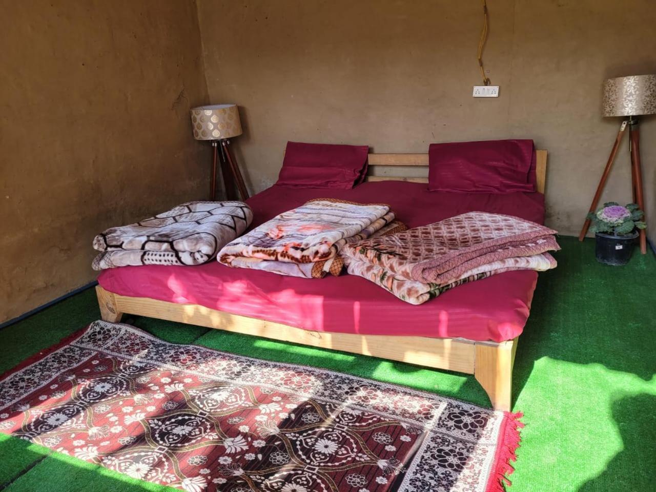 Himtrek River Side Camps And Manali (Himachal Pradesh)