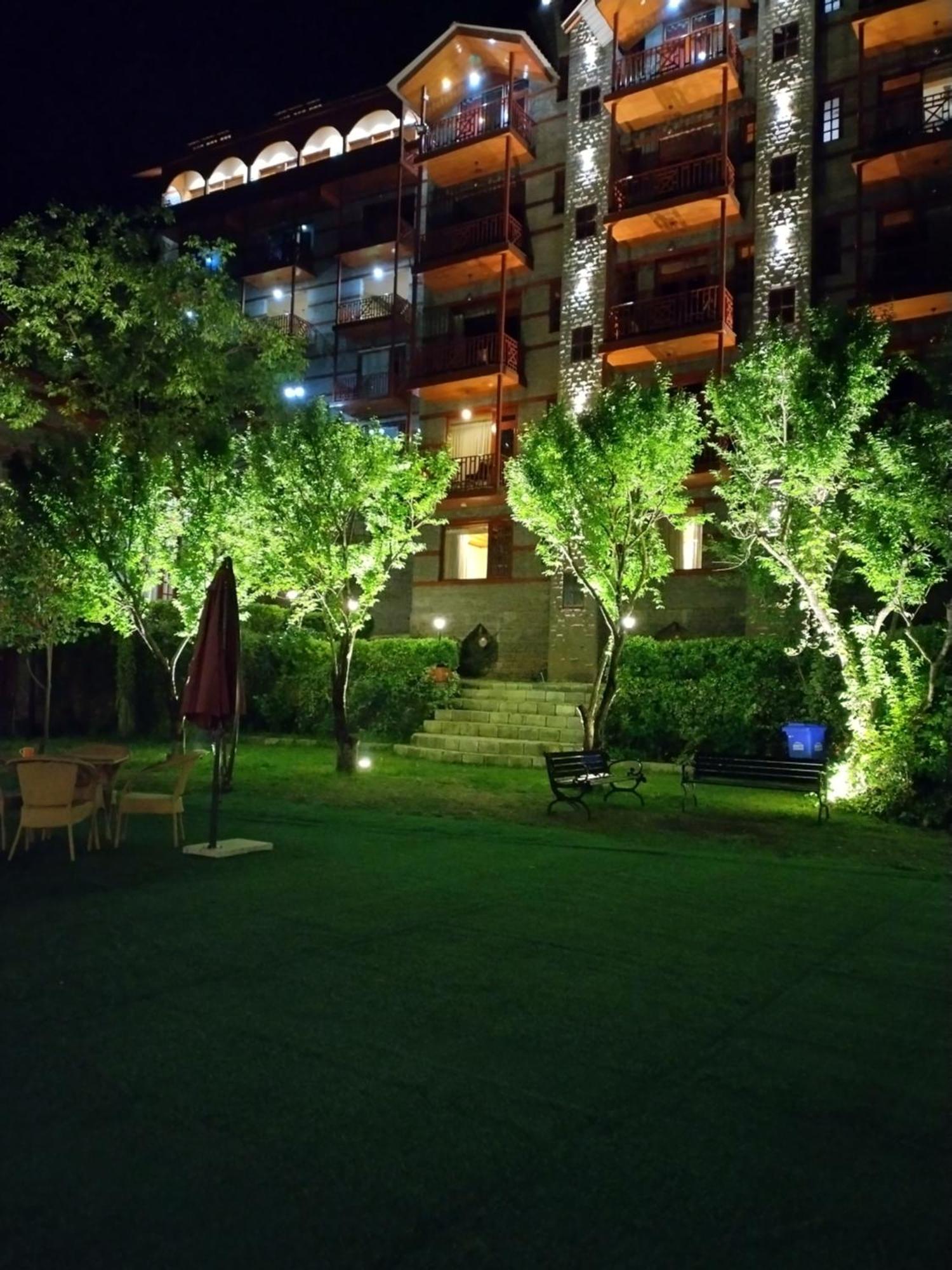 Hotel Regenta By Riverside Manali (Himachal Pradesh)