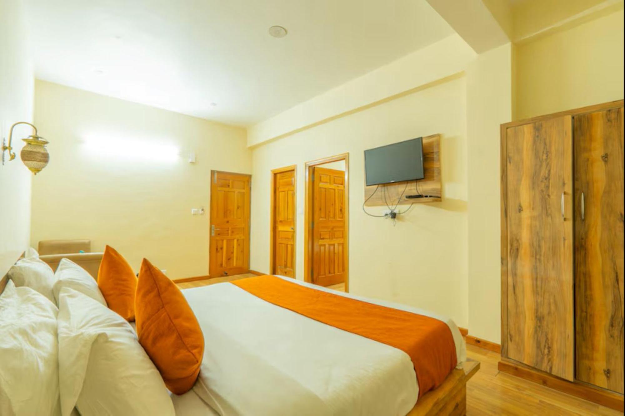 Hill Resort Manali