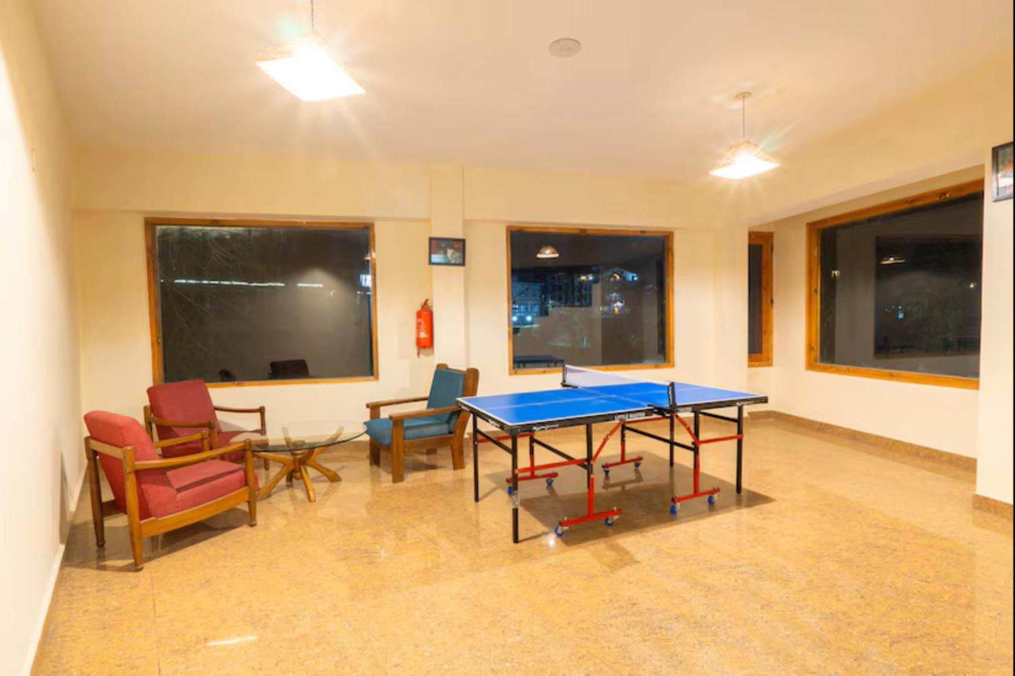 Hotel Hill Resort Manali 3*