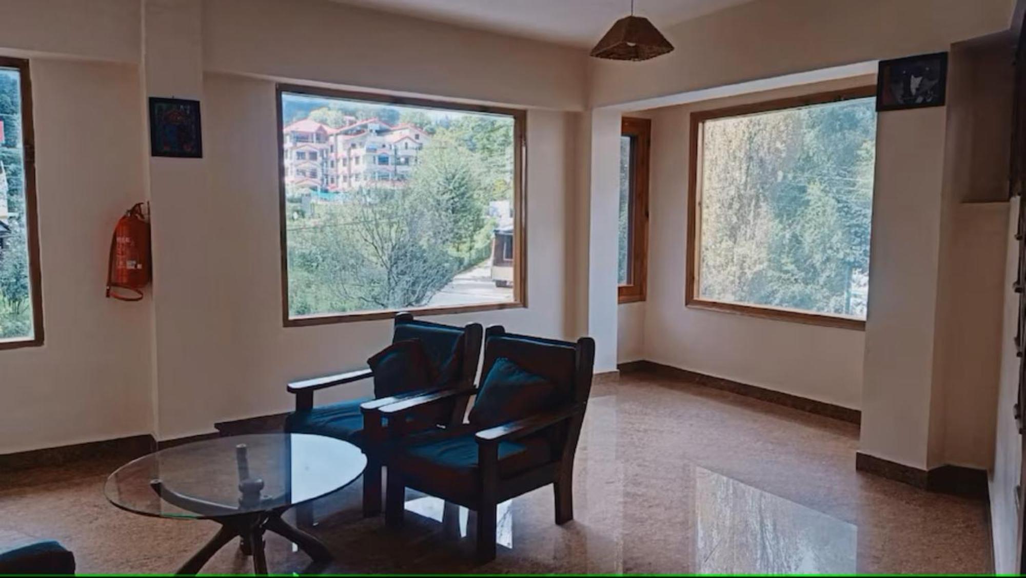 Hotel Hill Resort Manali Manali (Himachal Pradesh)