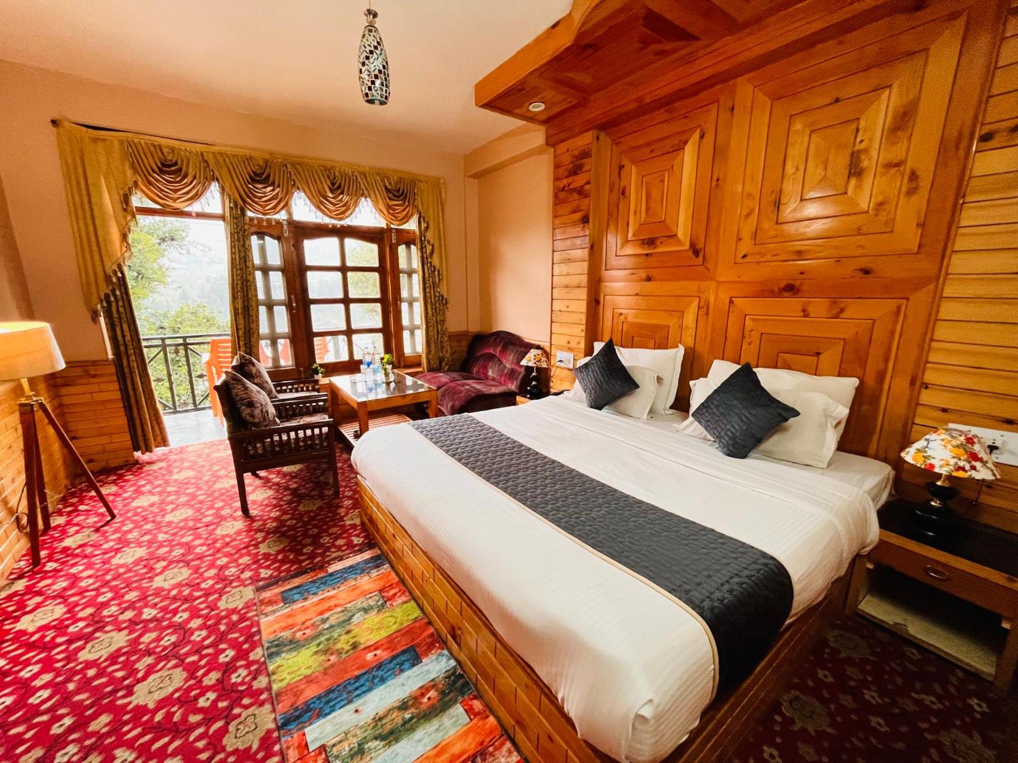 Snow Clad Riverview & Resort, Manali (Himachal Pradesh)
