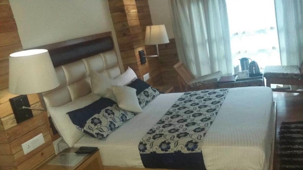 Hotel Swiss Wood 3*