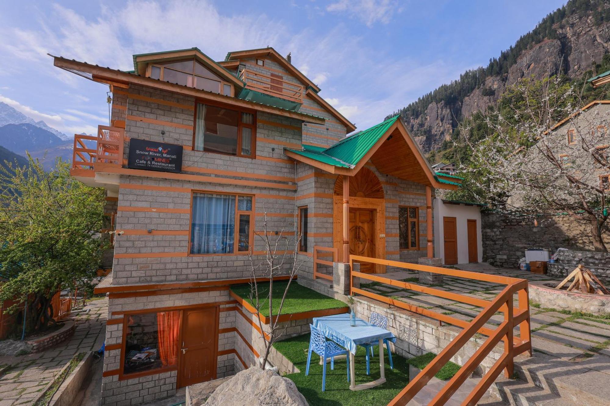 Snow River, 3* Manali (Himachal Pradesh)