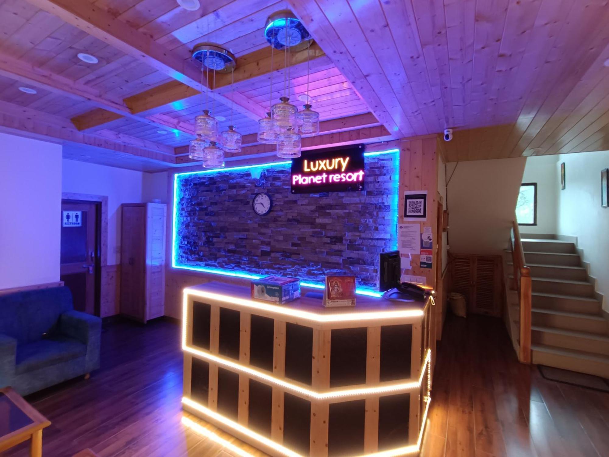 Luxury Planet Hotel Manali (Himachal Pradesh)