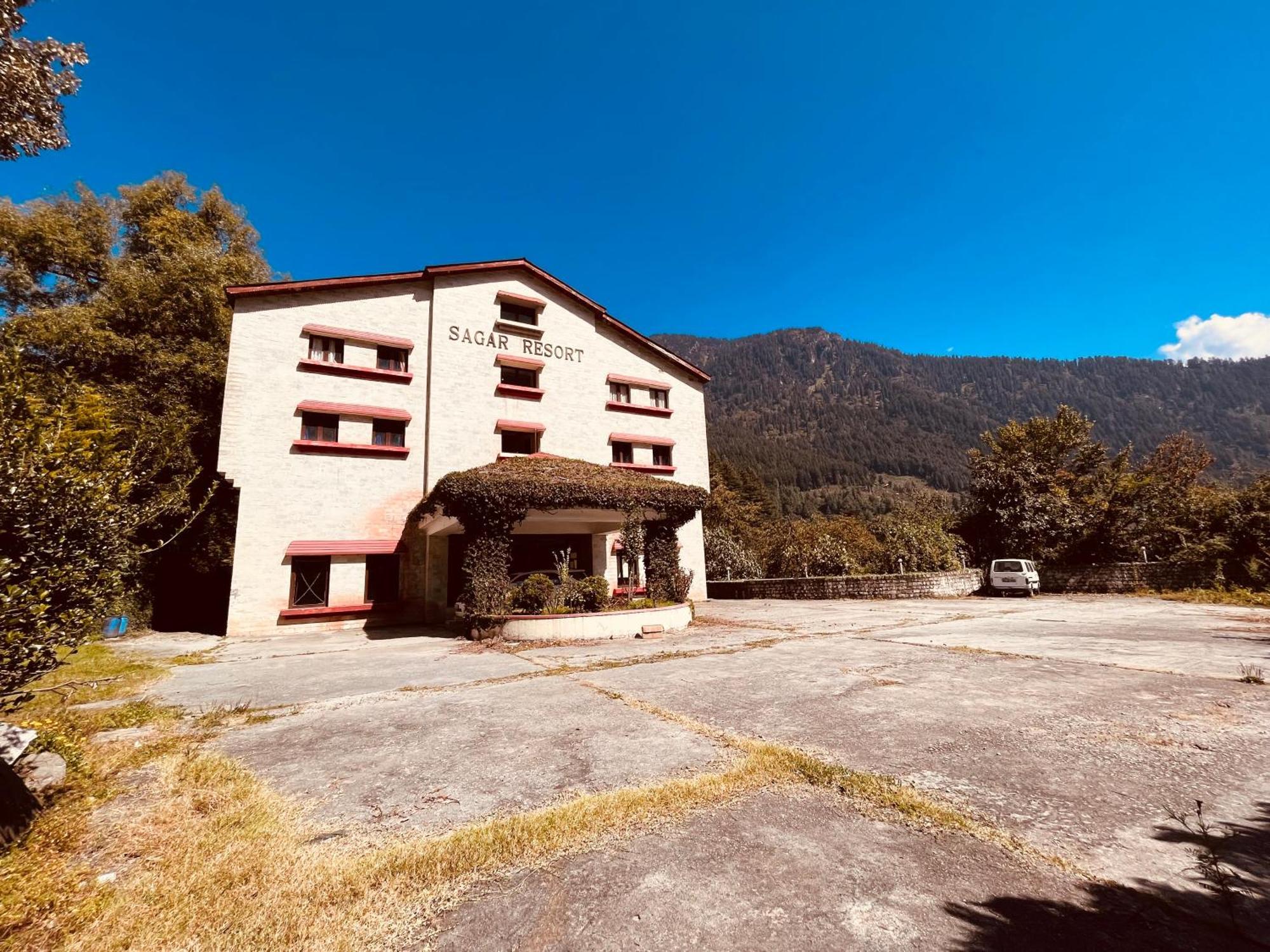 Ramayan Resort, In City Centre By Ramanand Sagar Manali (Himachal Pradesh)