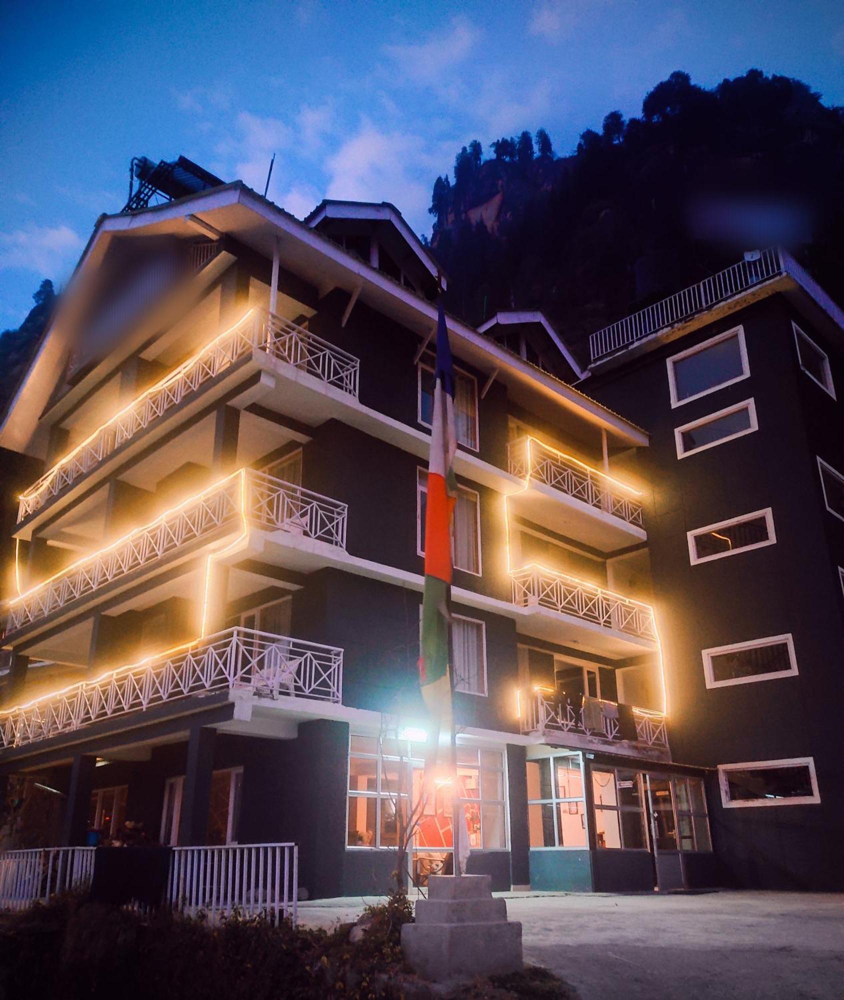 Guest house New Chandra Bhaga Manali (Himachal Pradesh)