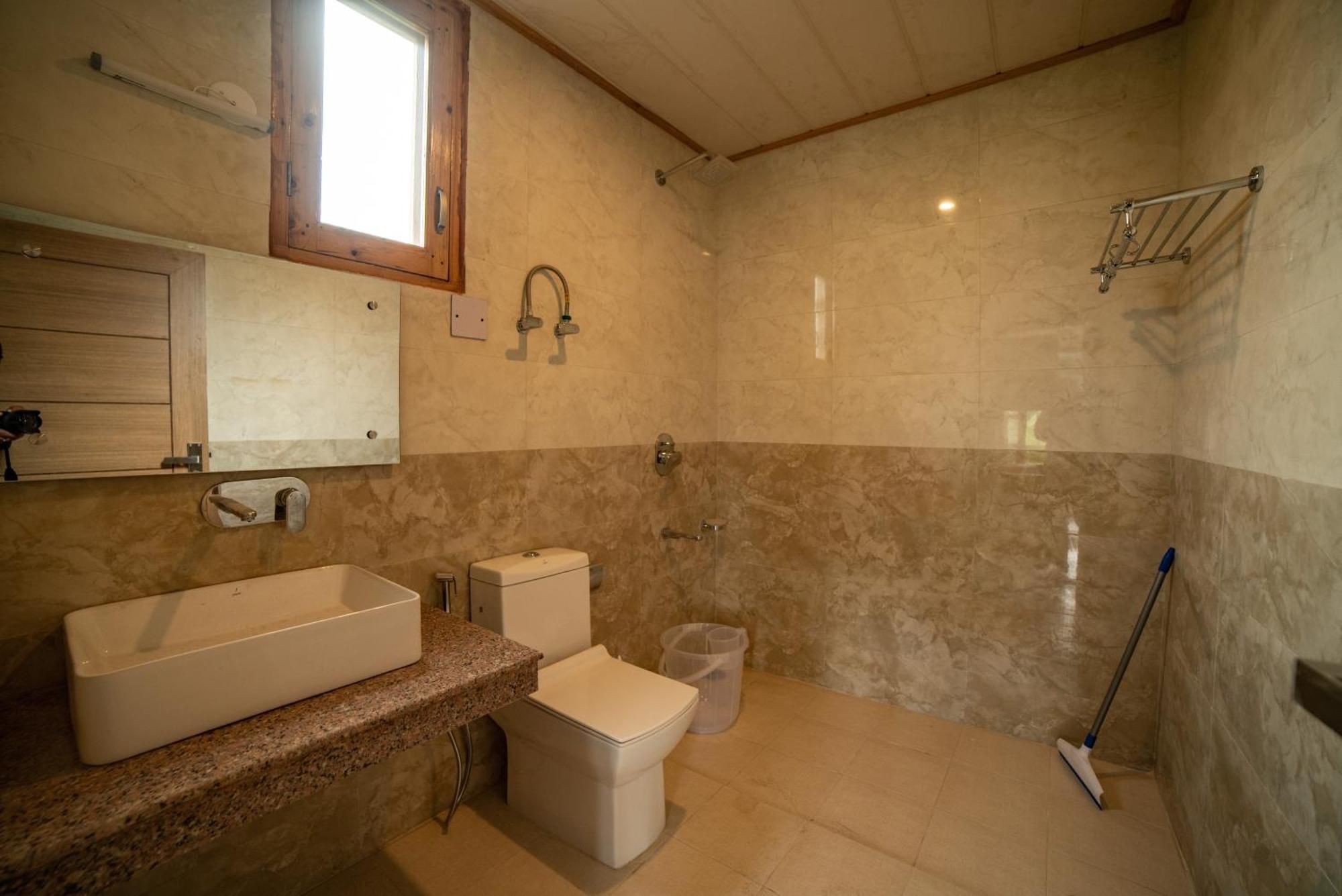 Hostel Alt Life - *