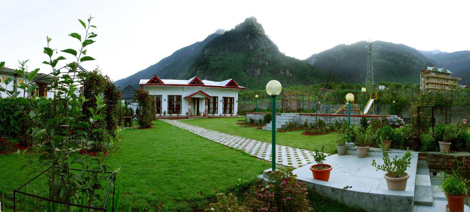De Vivendi With 35000 Sqft Open Lawn With Bbq Manali (Himachal Pradesh)