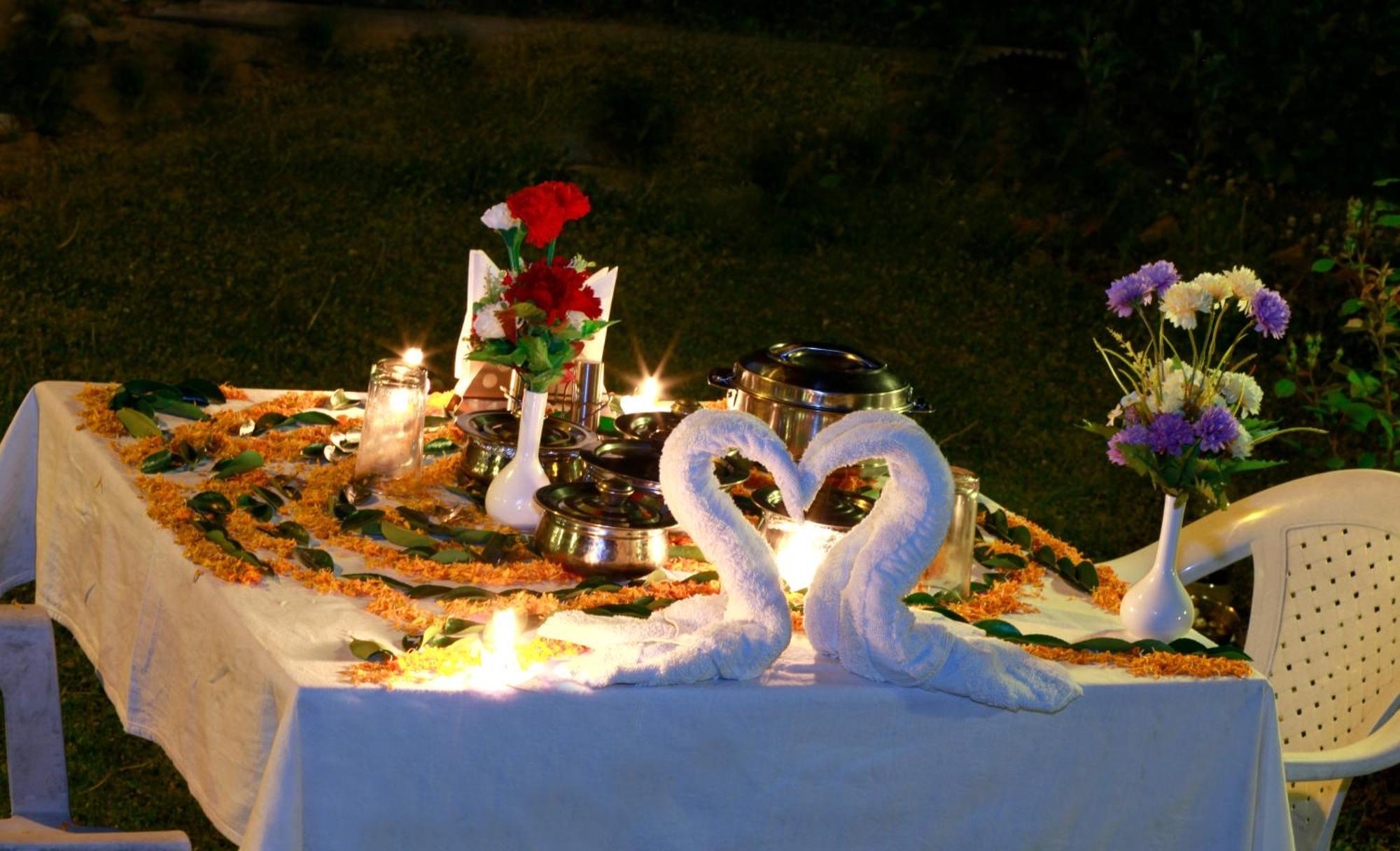 De Vivendi With 35000 Sqft Open Lawn With Bbq Resort 4*