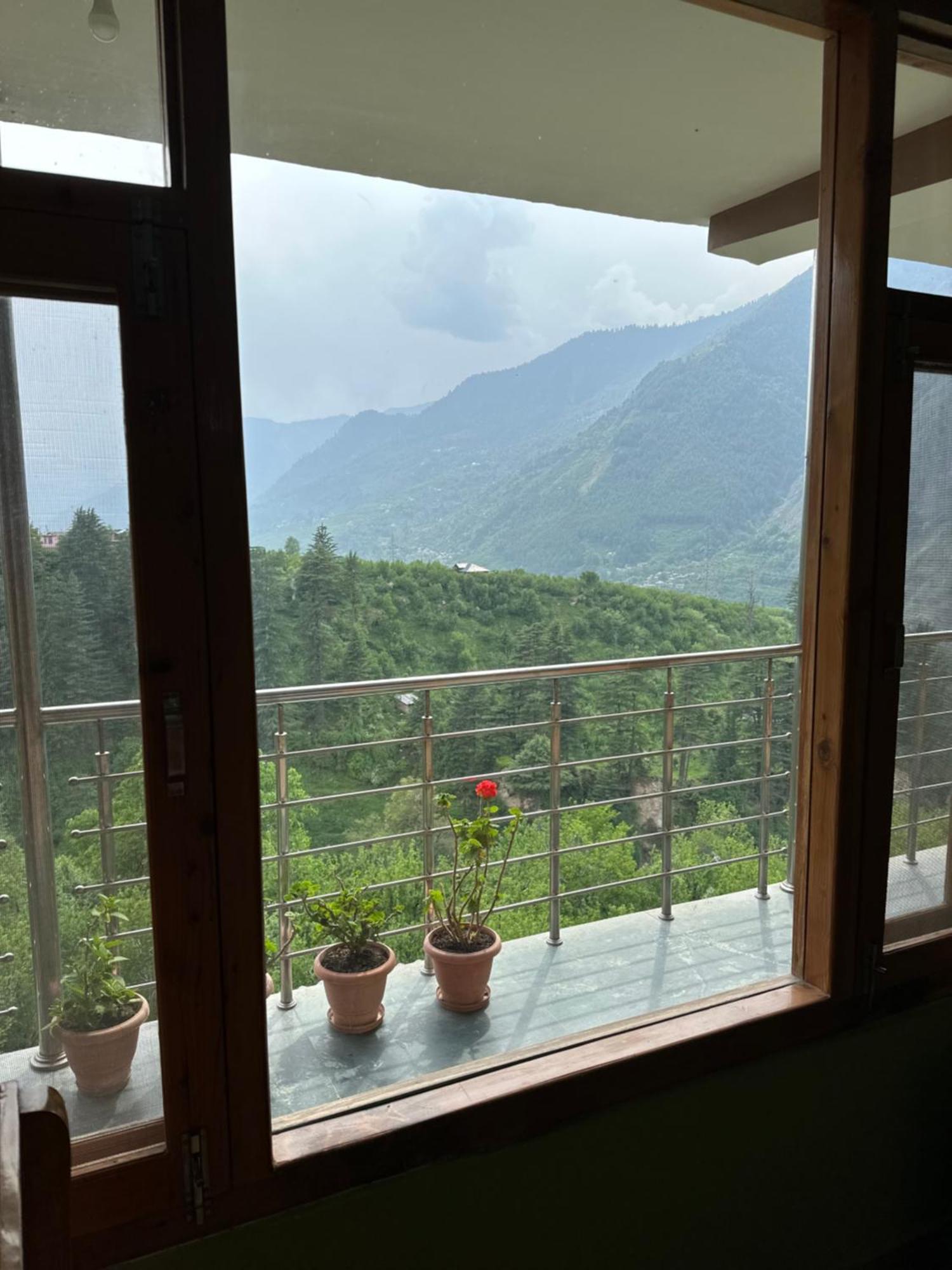 The Harmony Peaceful Location * Manali (Himachal Pradesh)