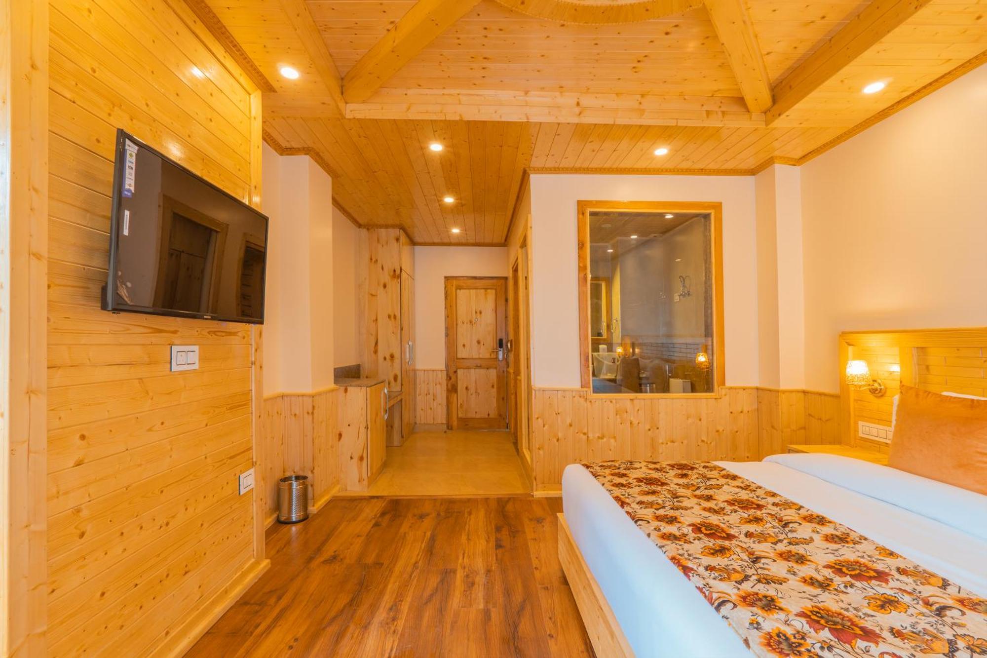 Rustic Wood 3* Manali (Himachal Pradesh)