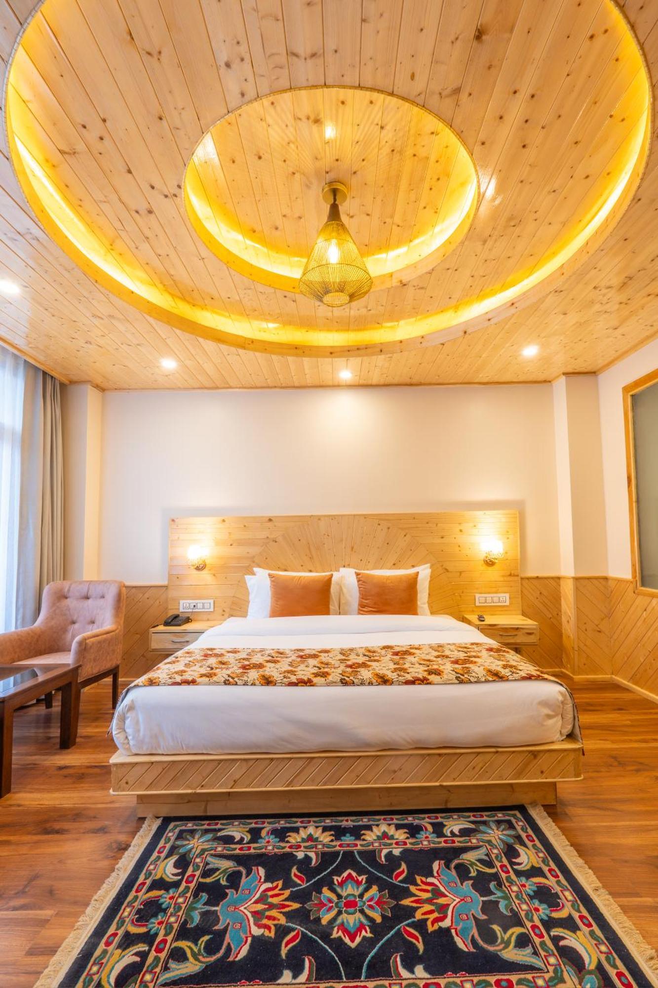 Rustic Wood Manali (Himachal Pradesh)