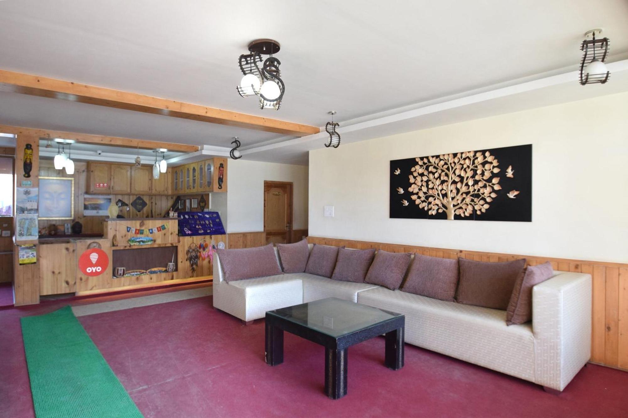 Oyo 1837 Hotel Golden Meadows Hotel Manali (Himachal Pradesh)