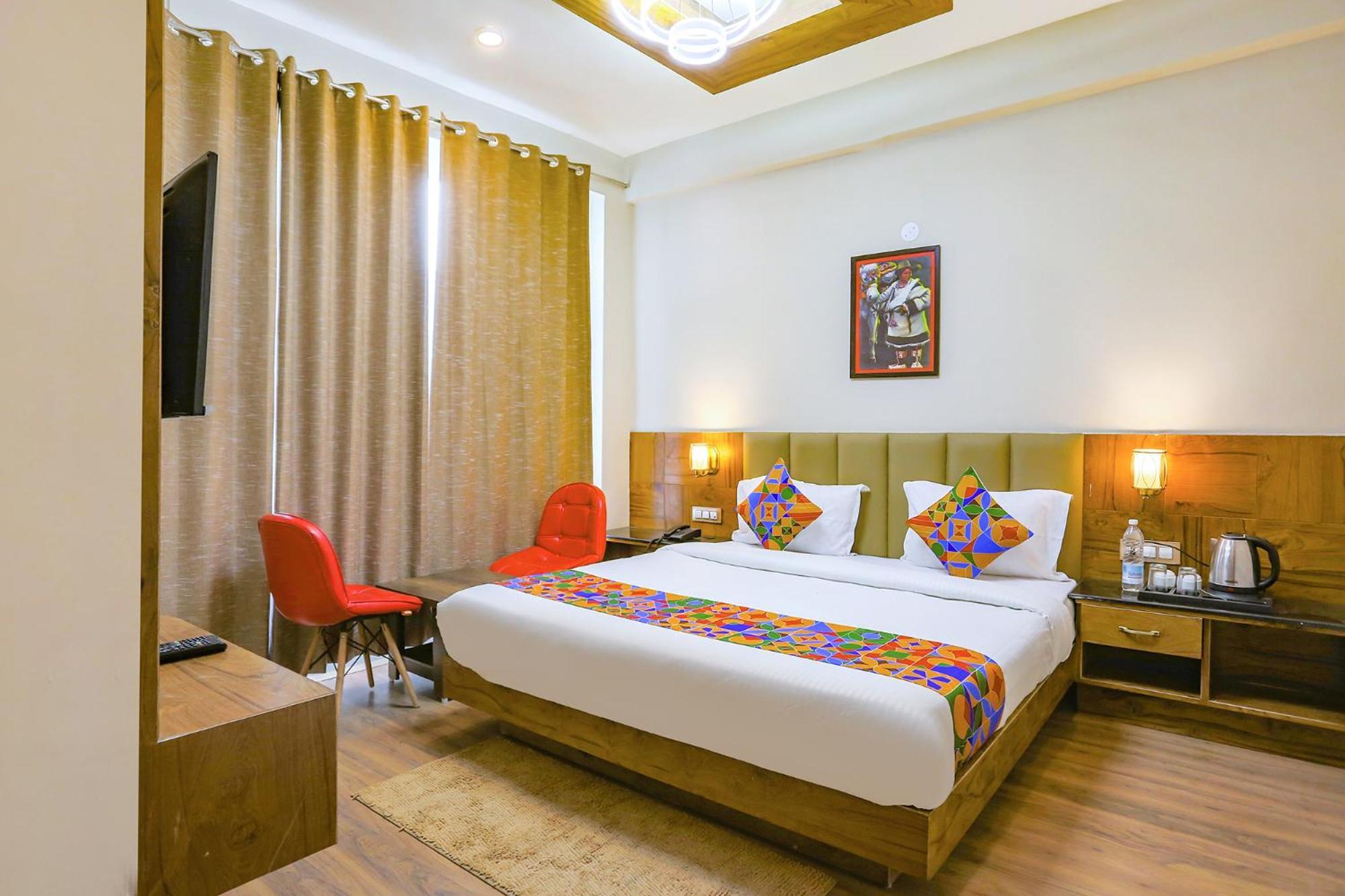 Fabhotel Outhills