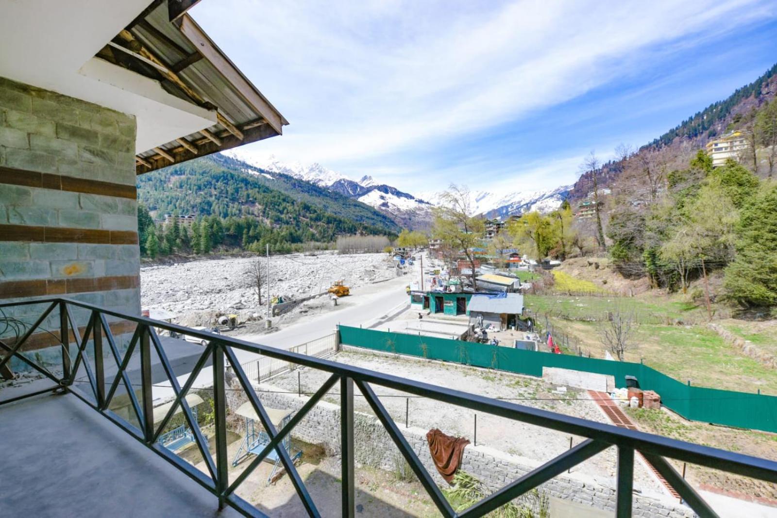 Wooibhotels The Kanchanikoot 4*