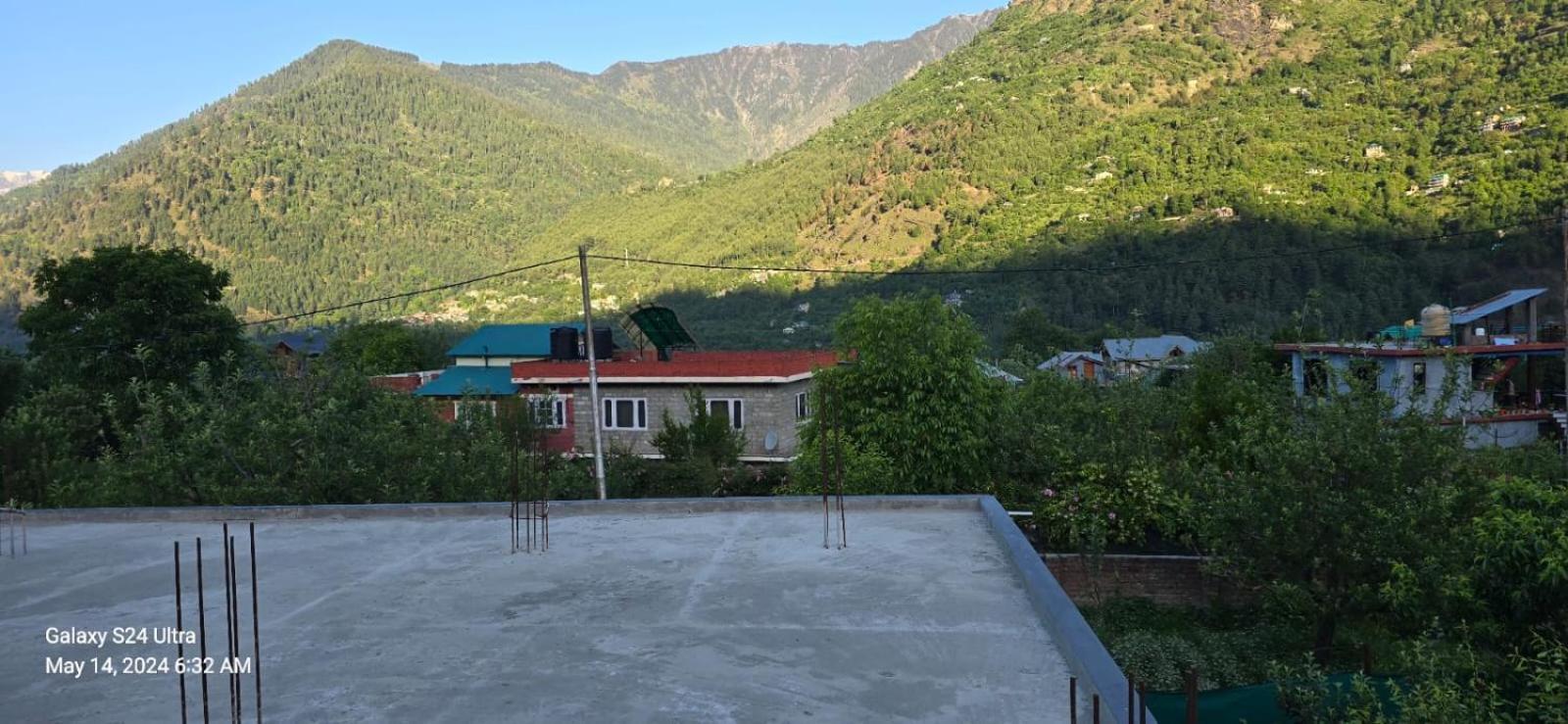 Batahar Paradise * Manali (Himachal Pradesh)