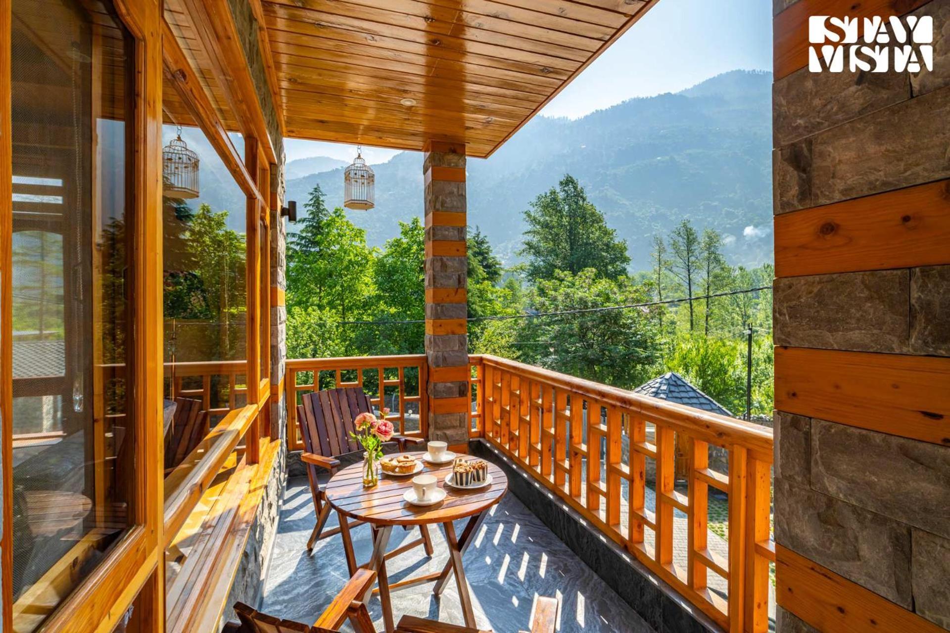 Stayvista At Amritalaya With Bonfire & Lawn Villa