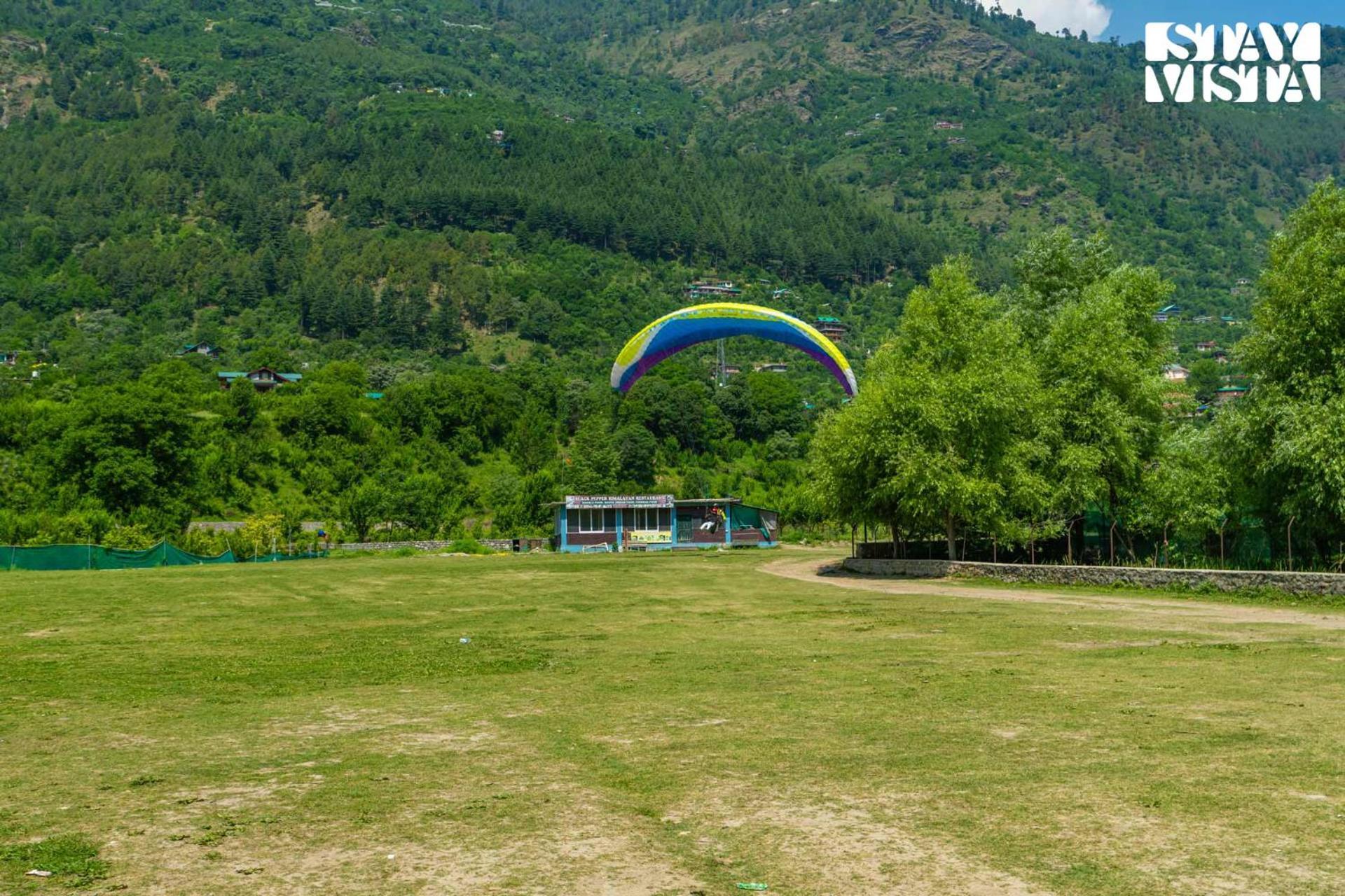 Stayvista At Amritalaya With Bonfire & Lawn Villa Manali (Himachal Pradesh)