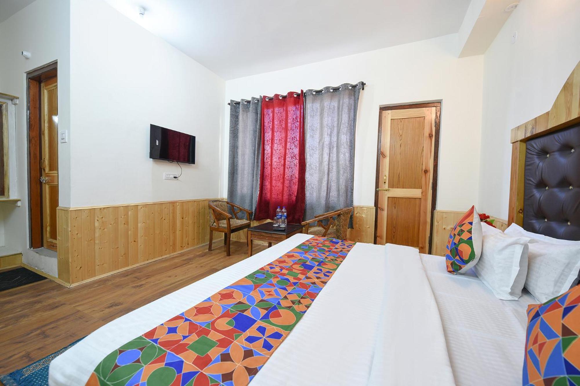 Fabhotel Paradise Hotel