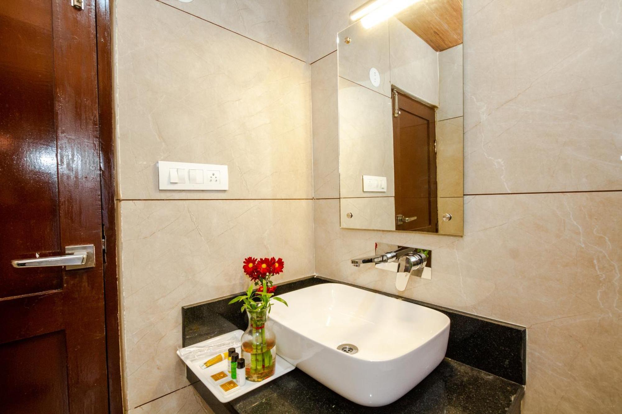 Hotel Tripli Drilbu Manali (Himachal Pradesh)