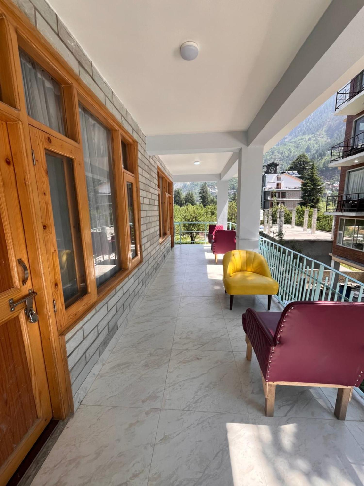 English Rose, #personal Parking, #petfriendly, #garden, #bonfire Under The Stars Manali (Himachal Pradesh)