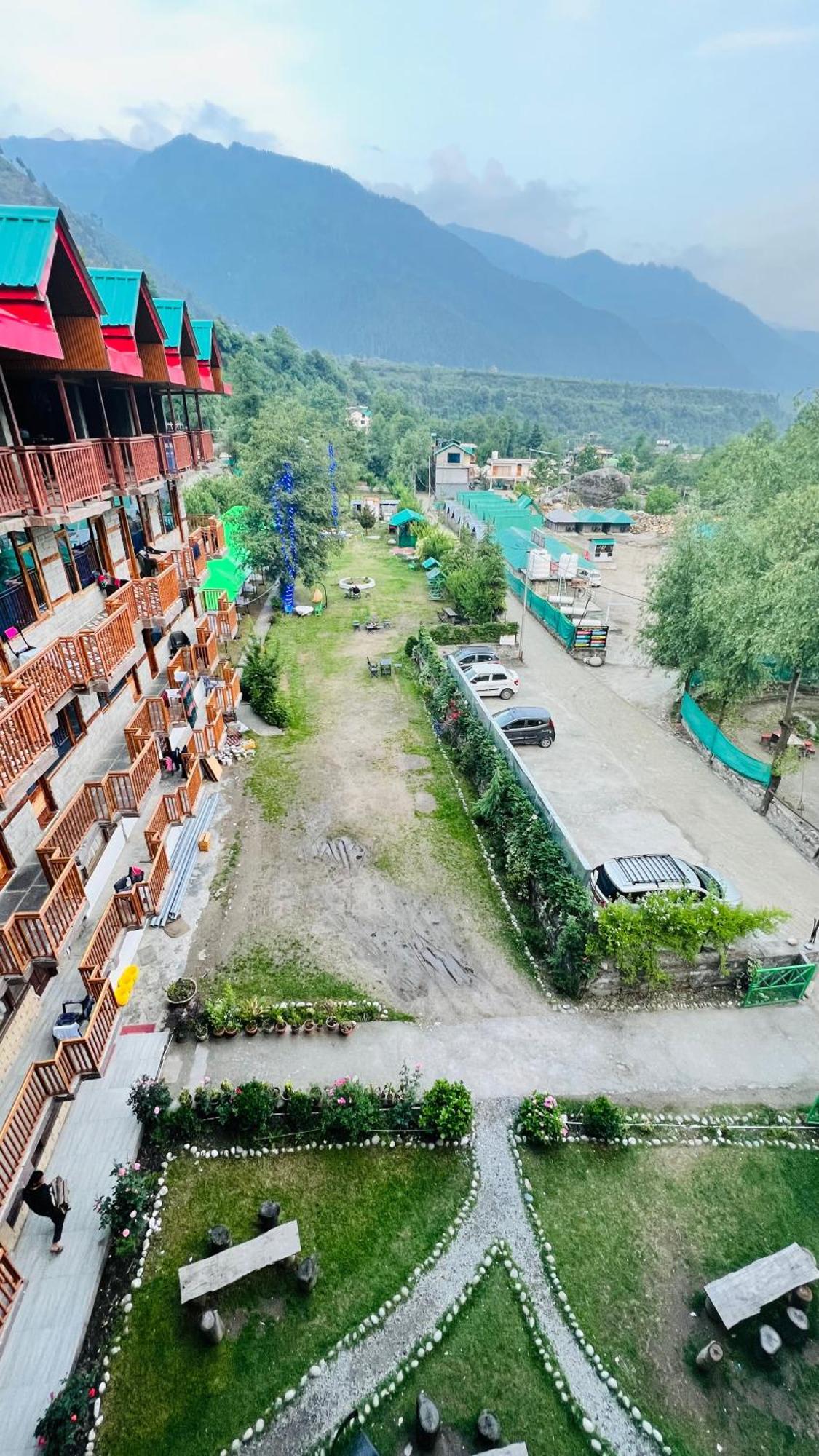 Himalayan Village Resort, Manali (Himachal Pradesh)