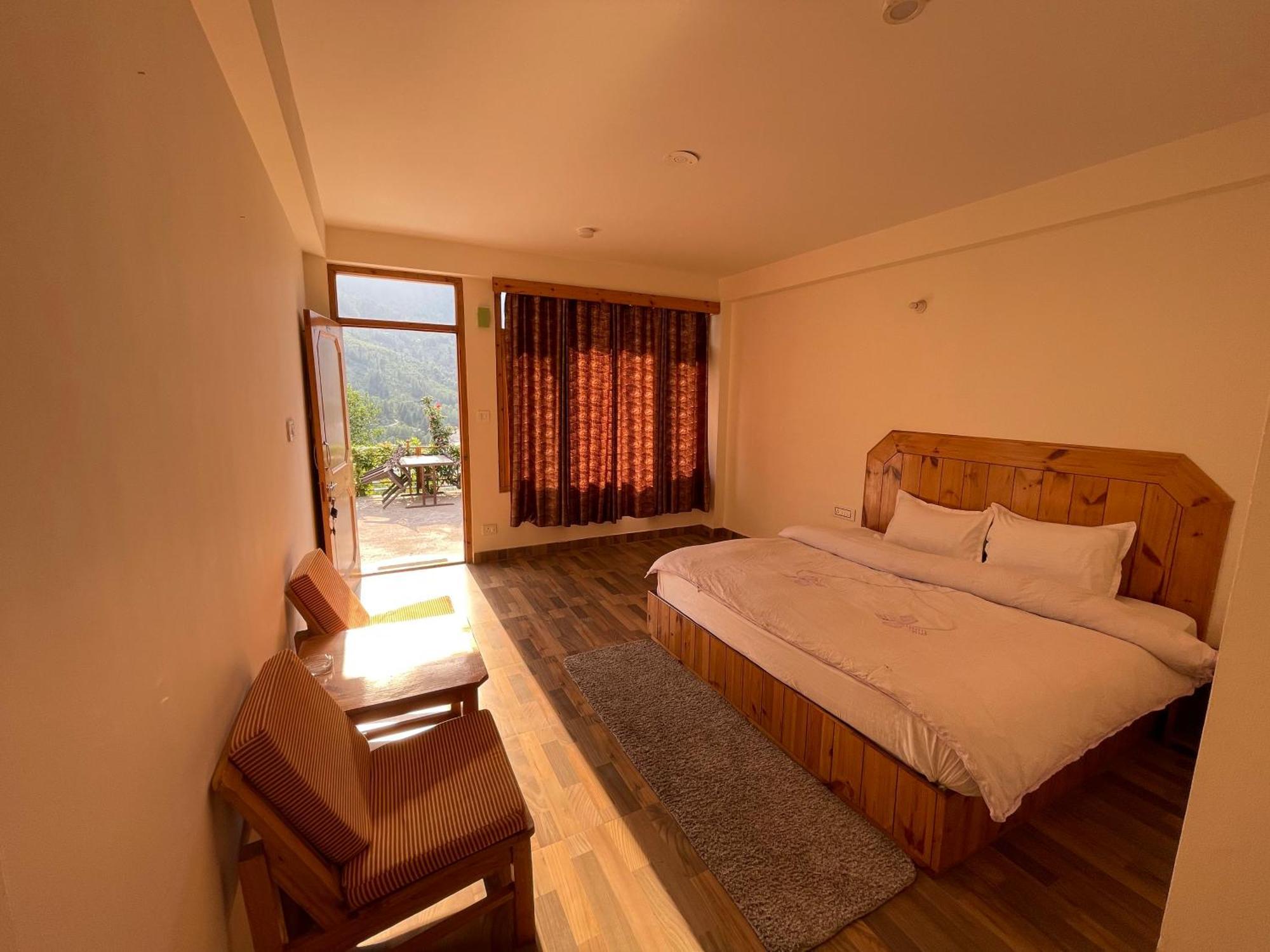 Bed & Breakfast God's Land Manali (Himachal Pradesh)