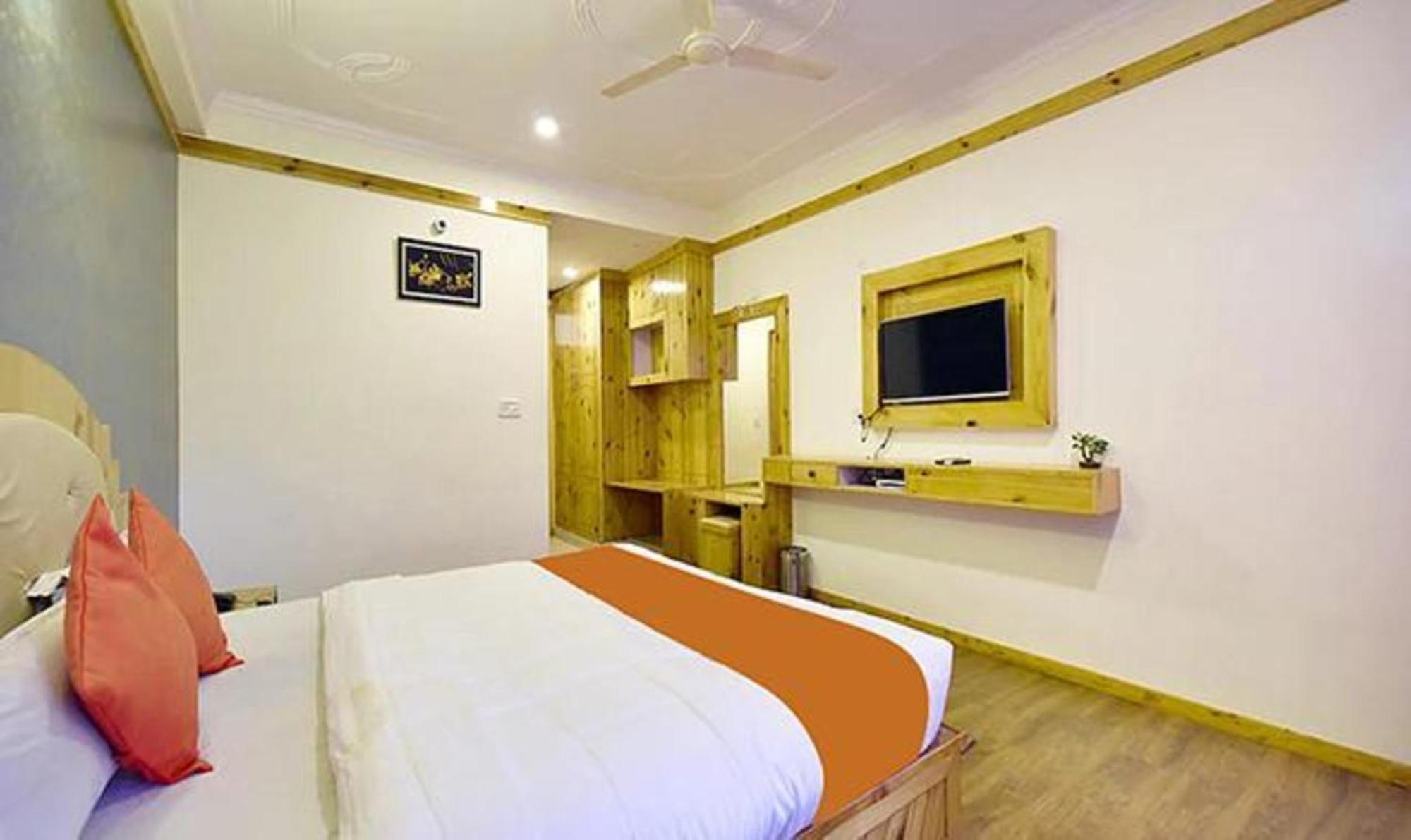Hotel Fabhotel Mai Vrindavan Manali (Himachal Pradesh)
