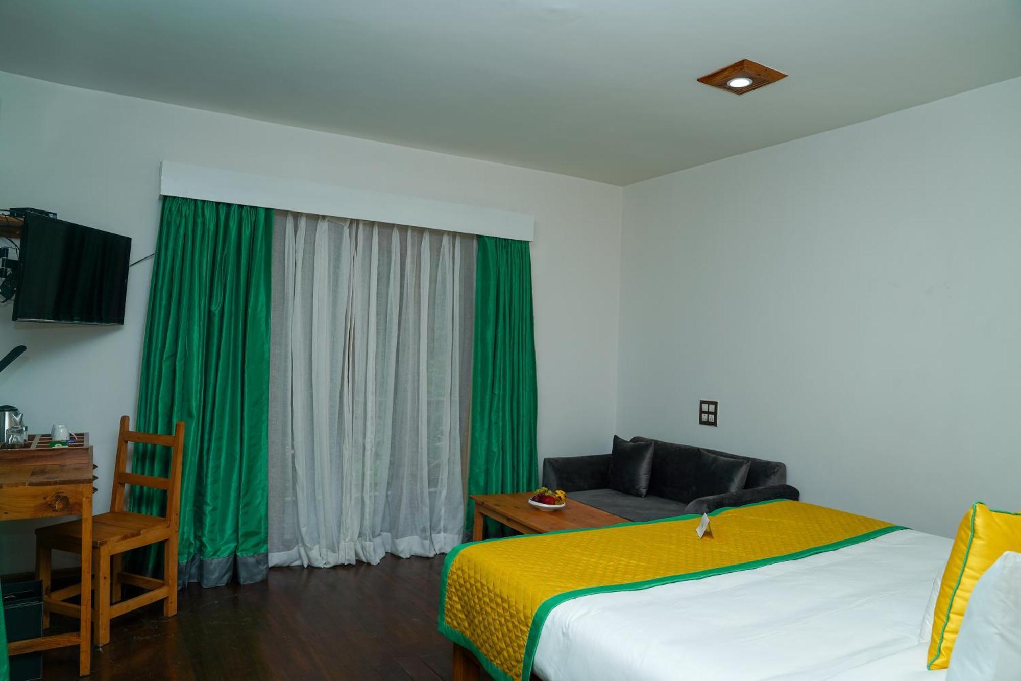 Zone Connect By The Park, Manali Resort