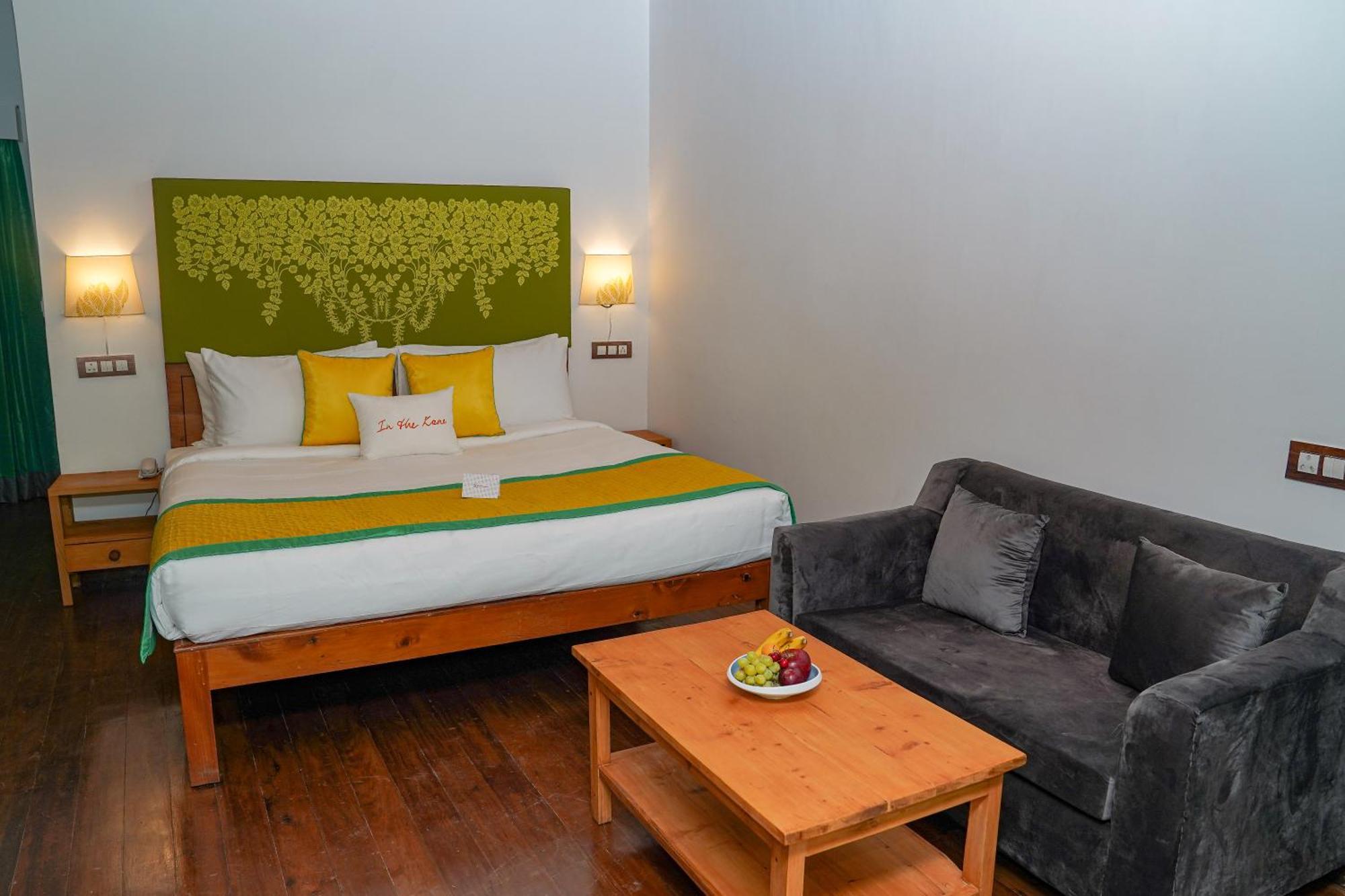 Resort Zone Connect By The Park, Manali Manali (Himachal Pradesh)
