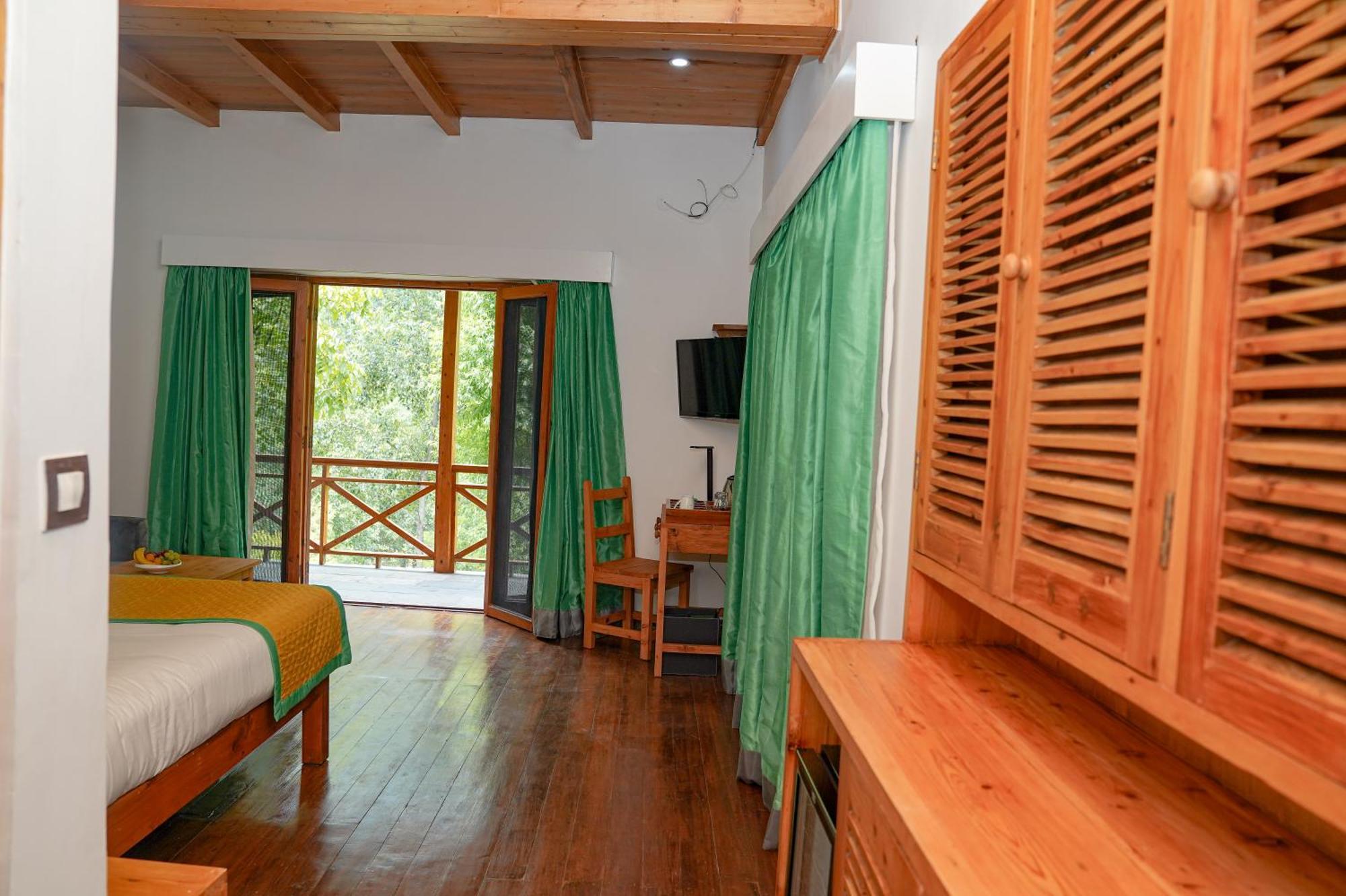 Resort Zone Connect By The Park, Manali