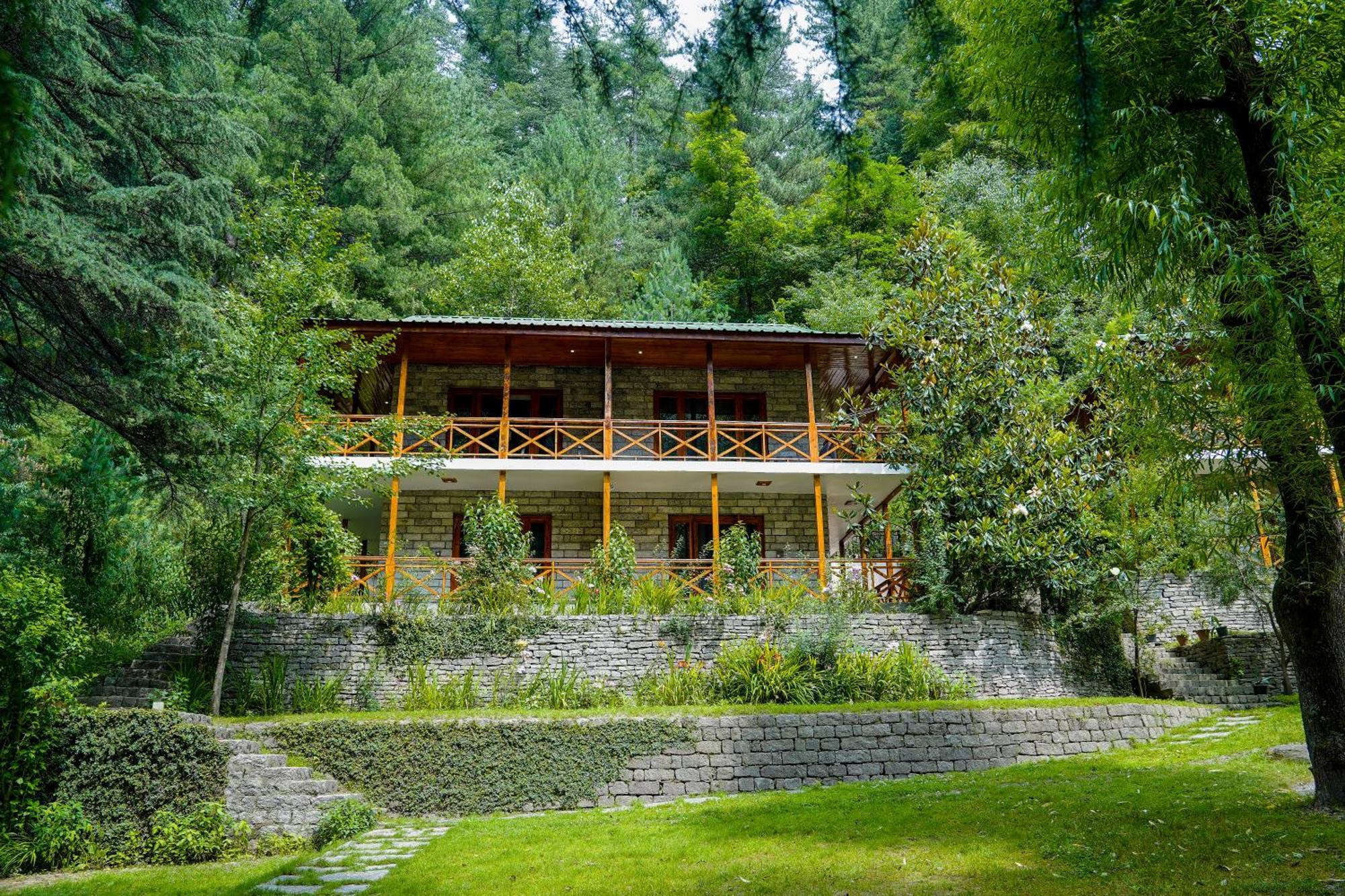 Zone Connect By The Park, Manali Resort
