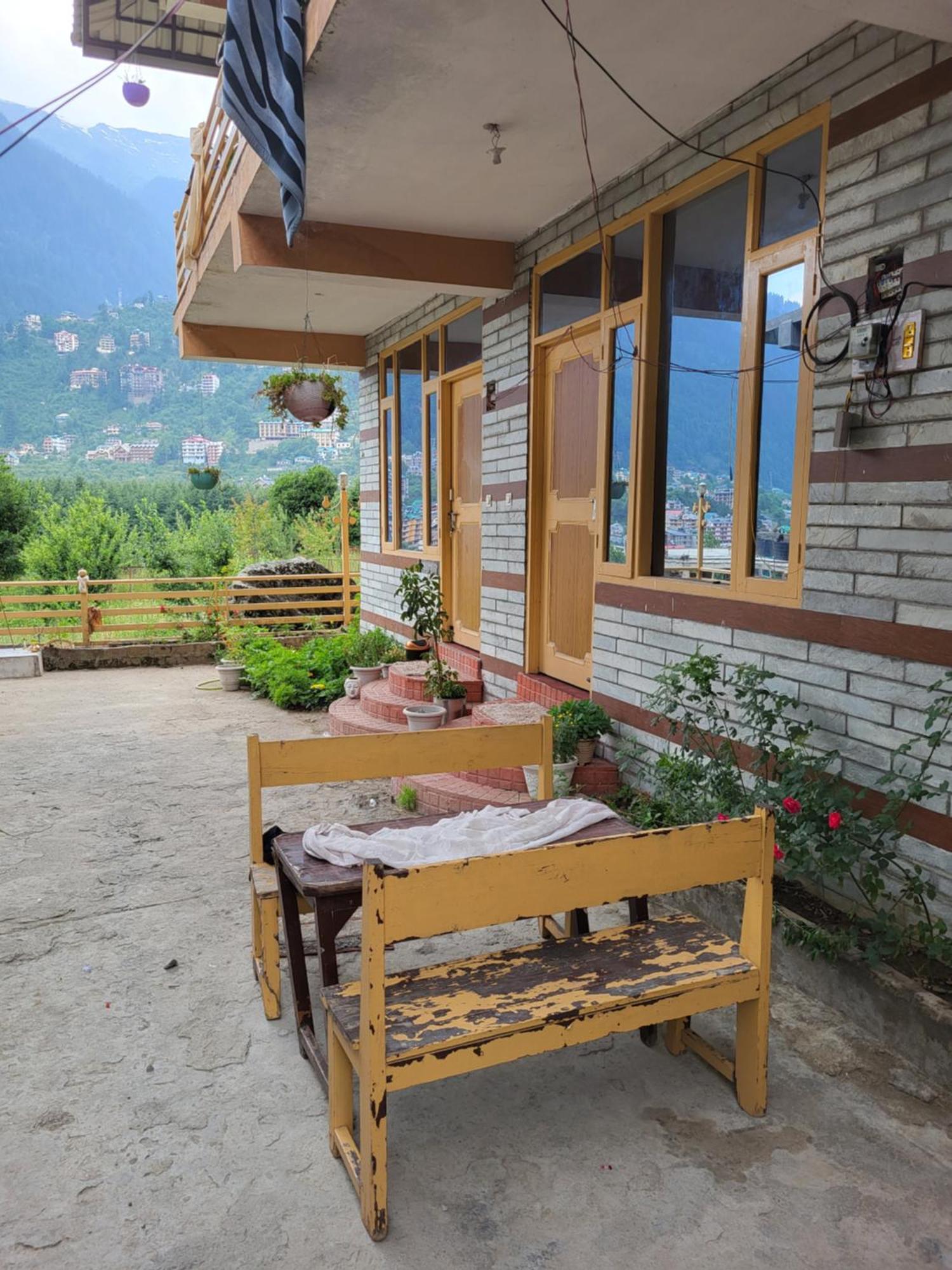 Homestay Himachali Didi