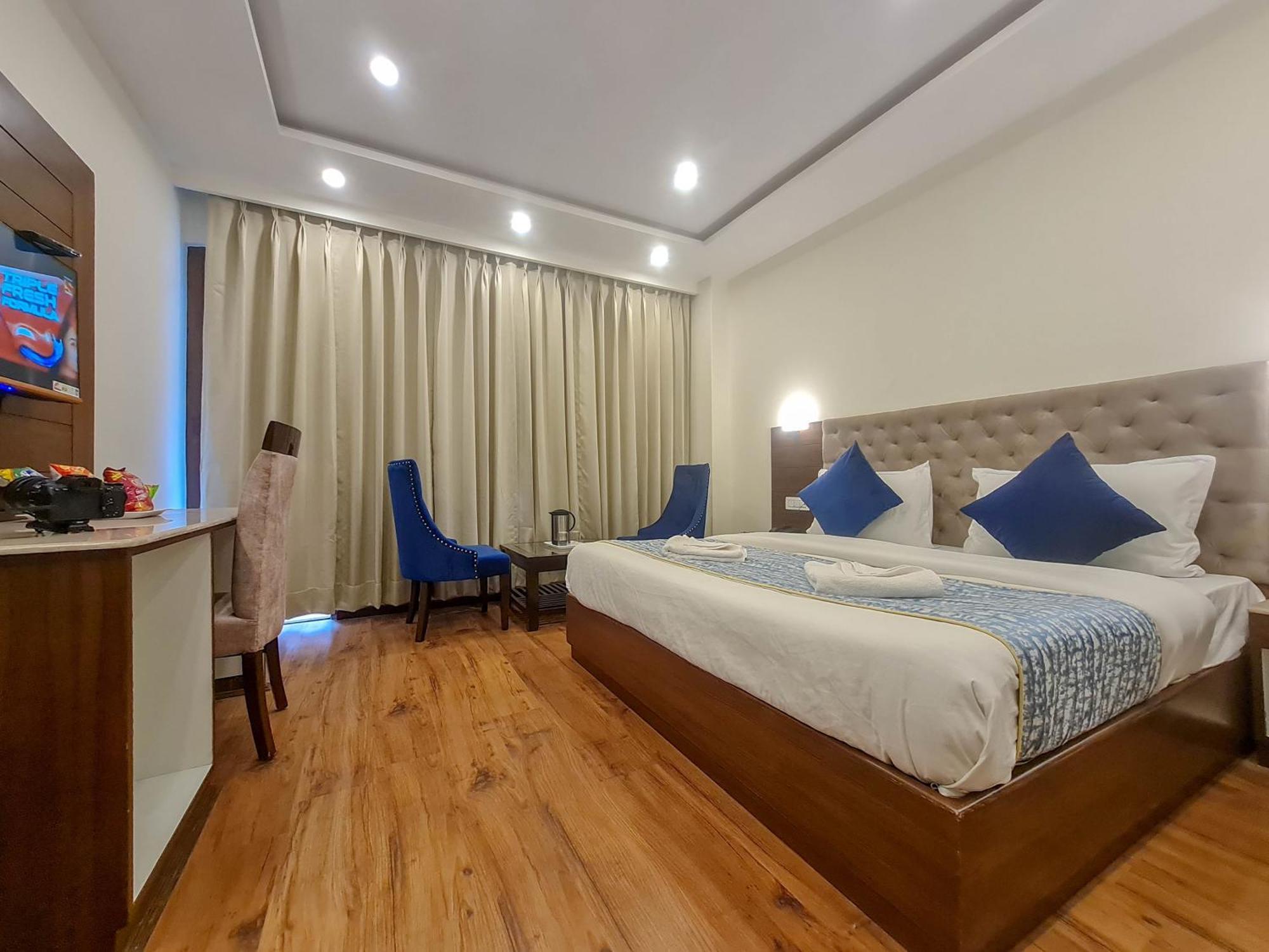 Himland Centrally Heated Inn 2*