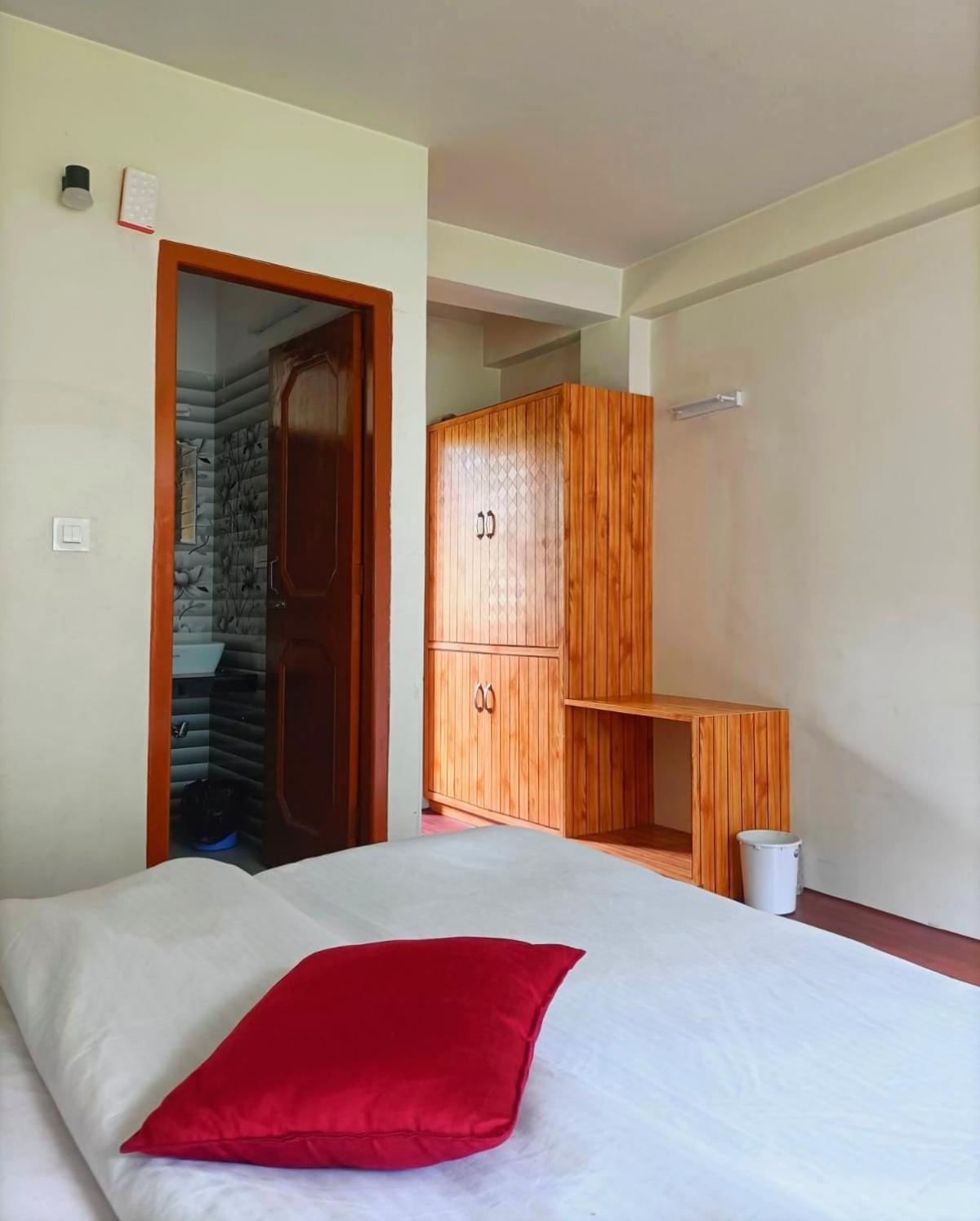 Farm & Camps Hostel