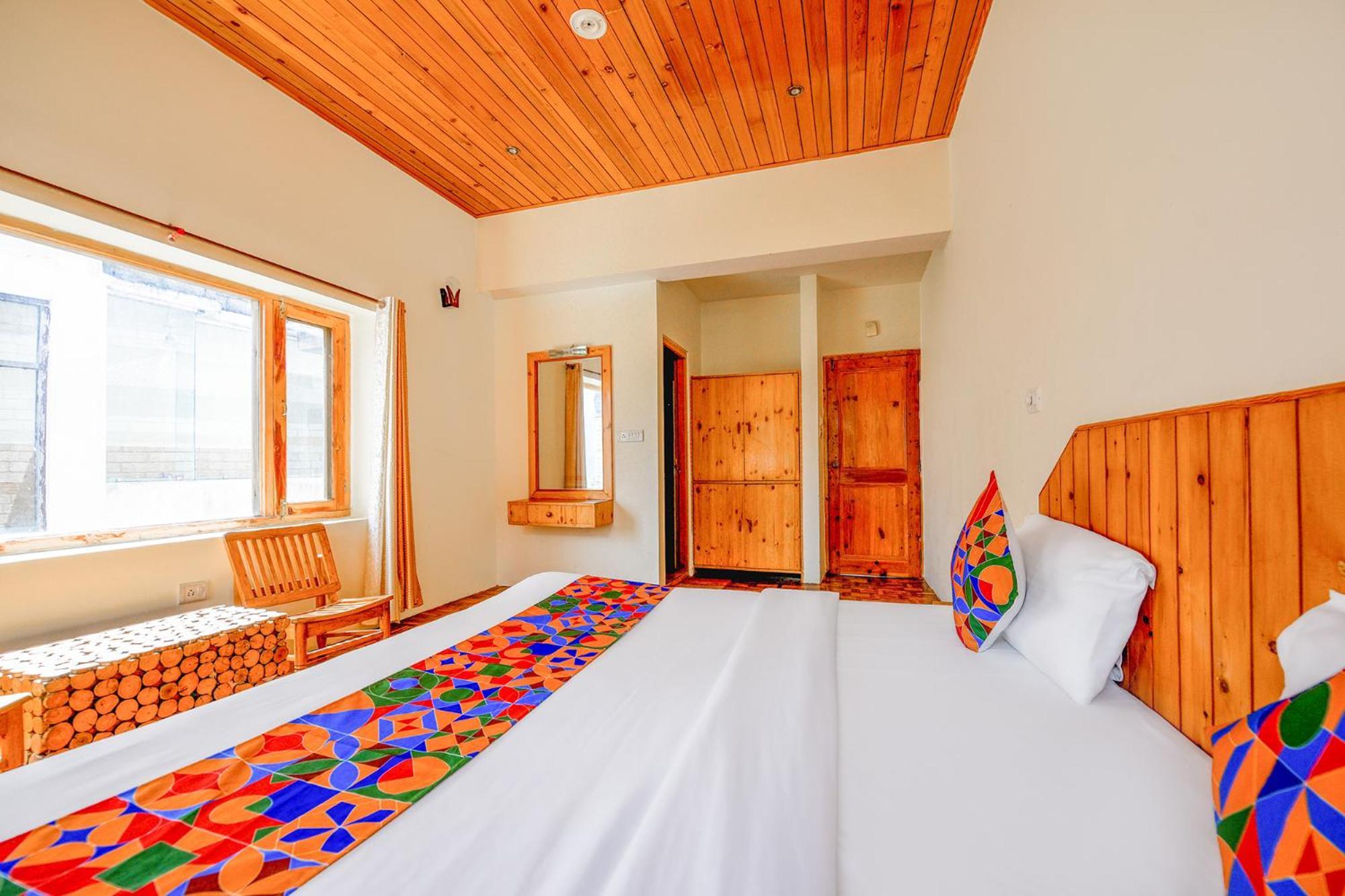 Homestay Fabhotel Cloud 9