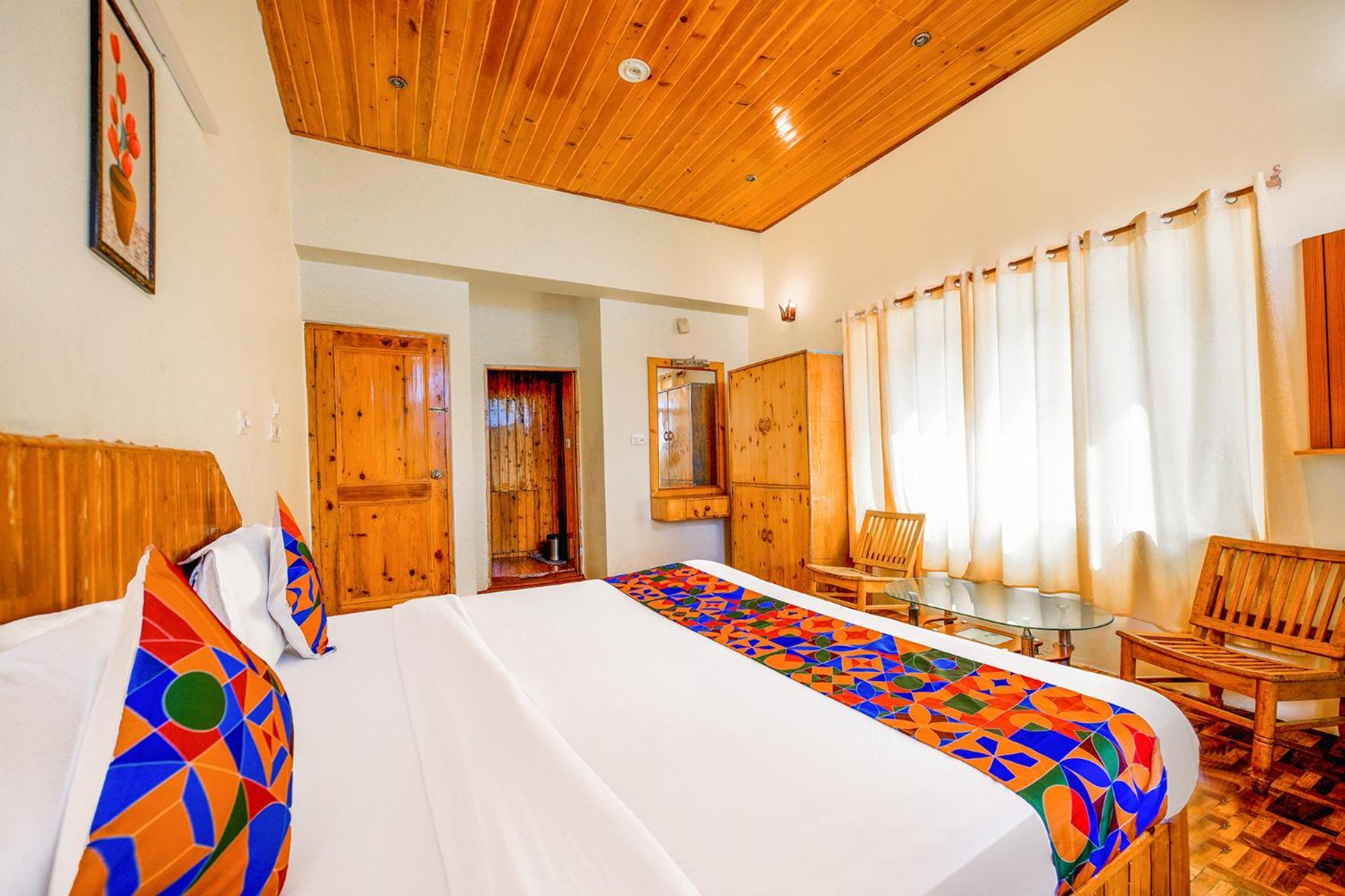 Fabhotel Cloud 9