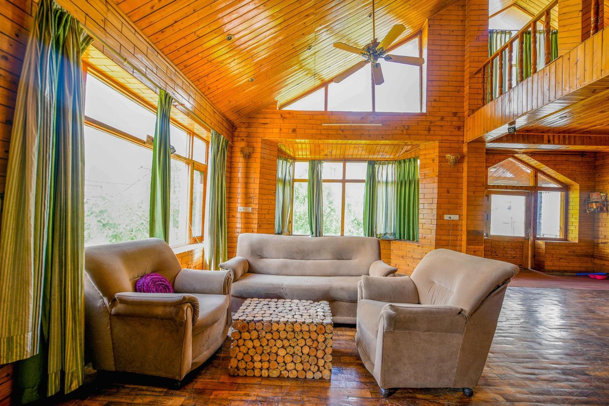 Fabhotel Cloud 9 Homestay