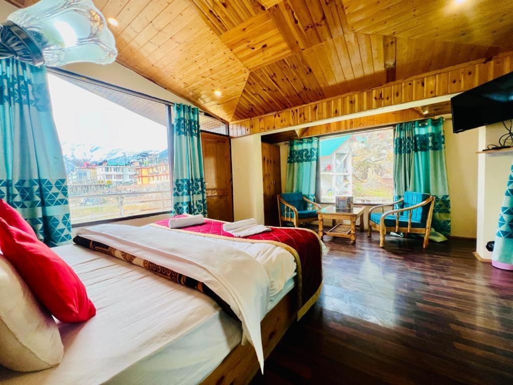 Royal View Guest house