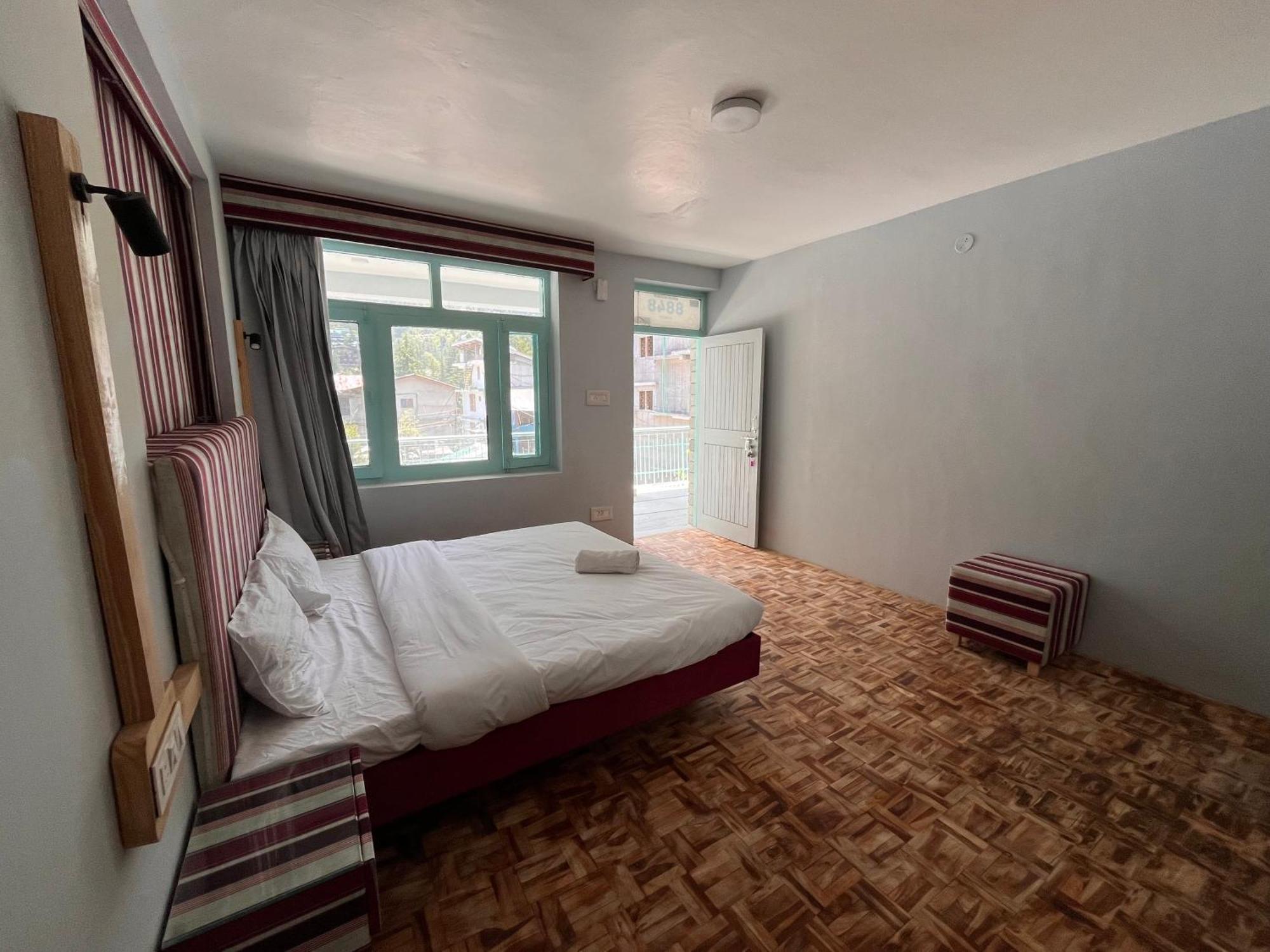 Guest house English Rose, #personal Parking, #petfriendly, #garden, #bonfire Under The Stars Manali (Himachal Pradesh)