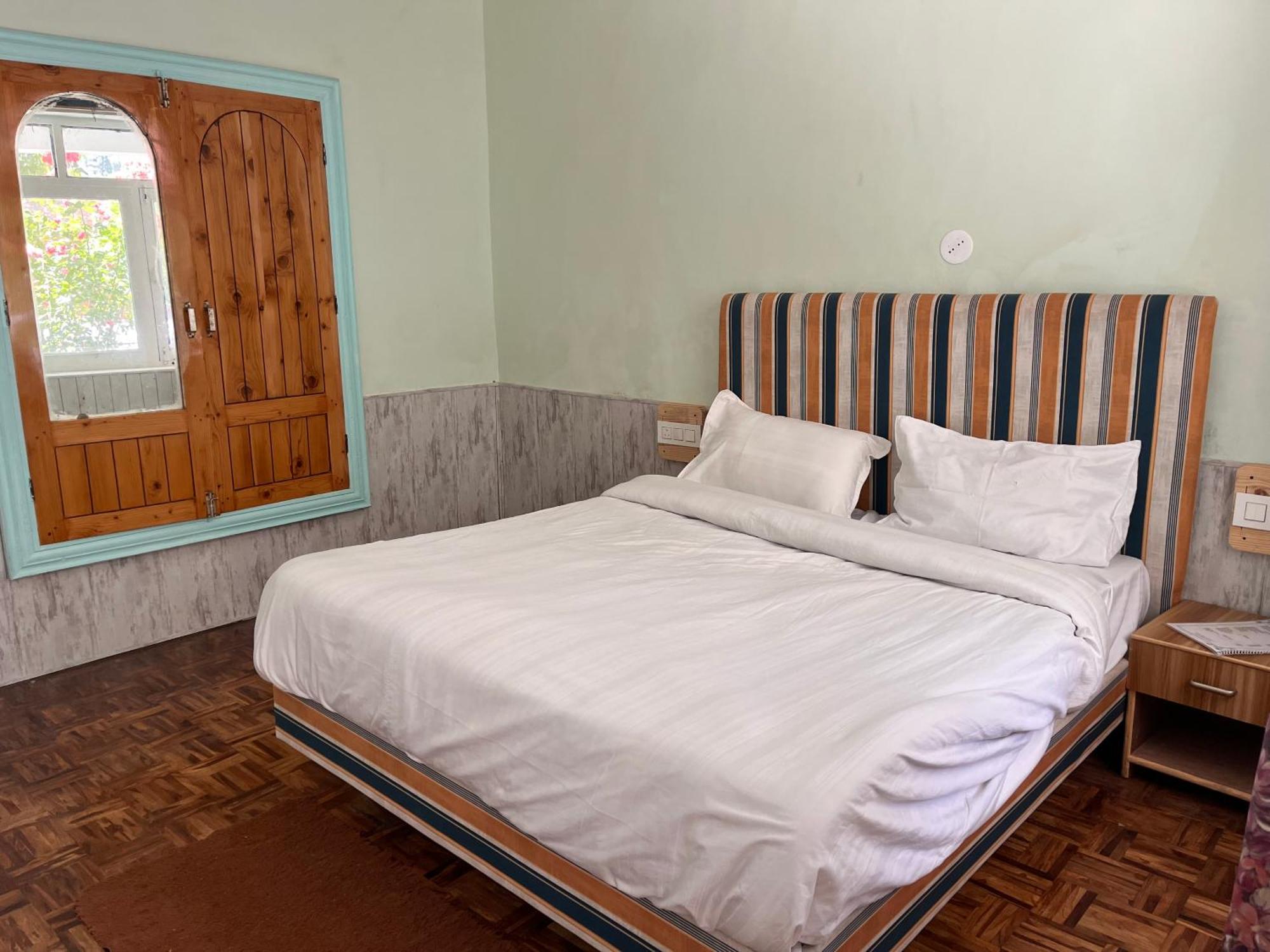 English Rose, #personal Parking, #petfriendly, #garden, #bonfire Under The Stars *