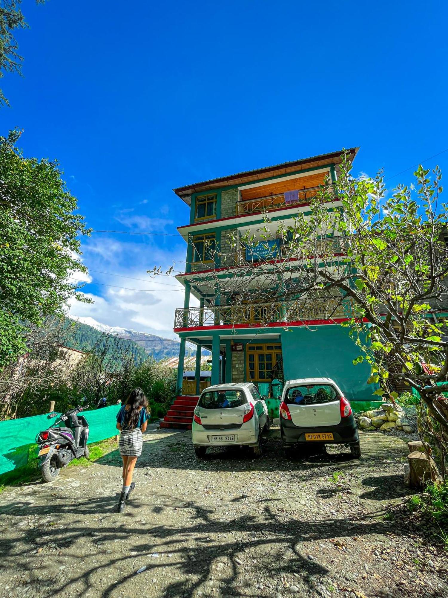 Bhagwati Wood House Homestay *