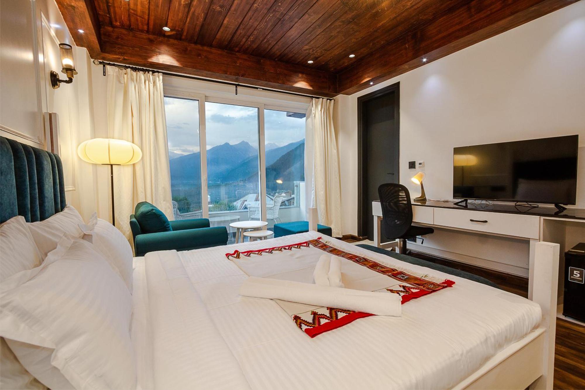 Kensho Hills * Manali (Himachal Pradesh)