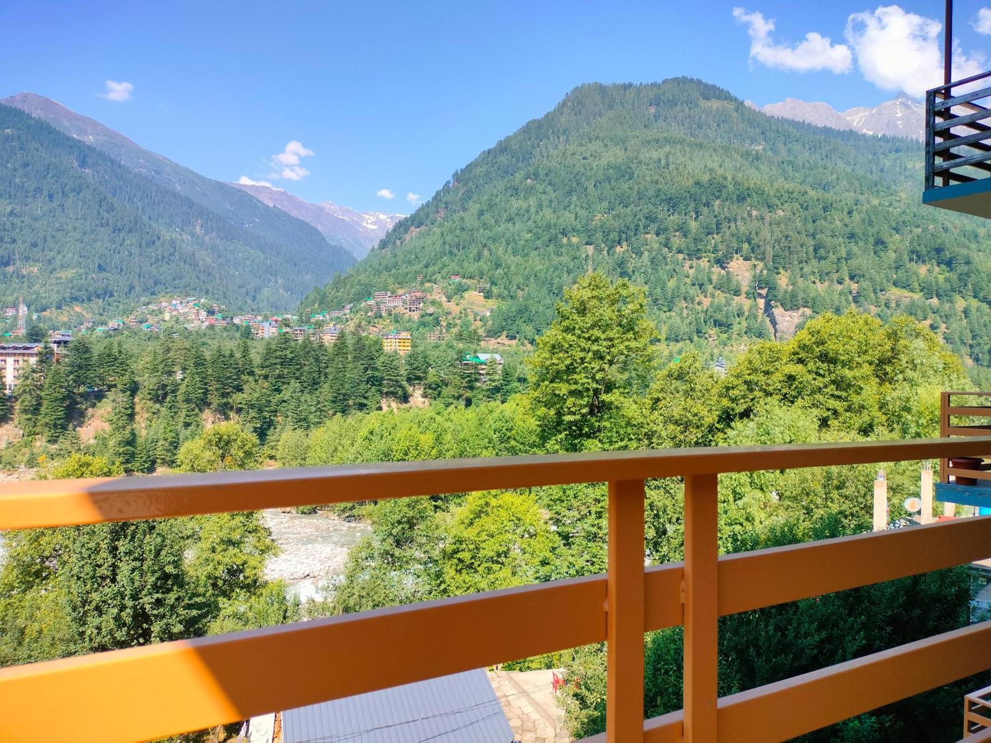 Lotus Retreat Farm stay Manali (Himachal Pradesh)