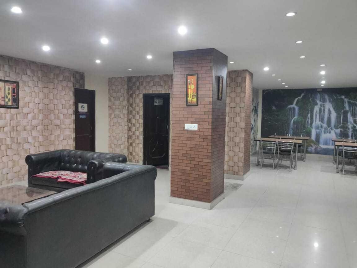 O Kundan Hotel