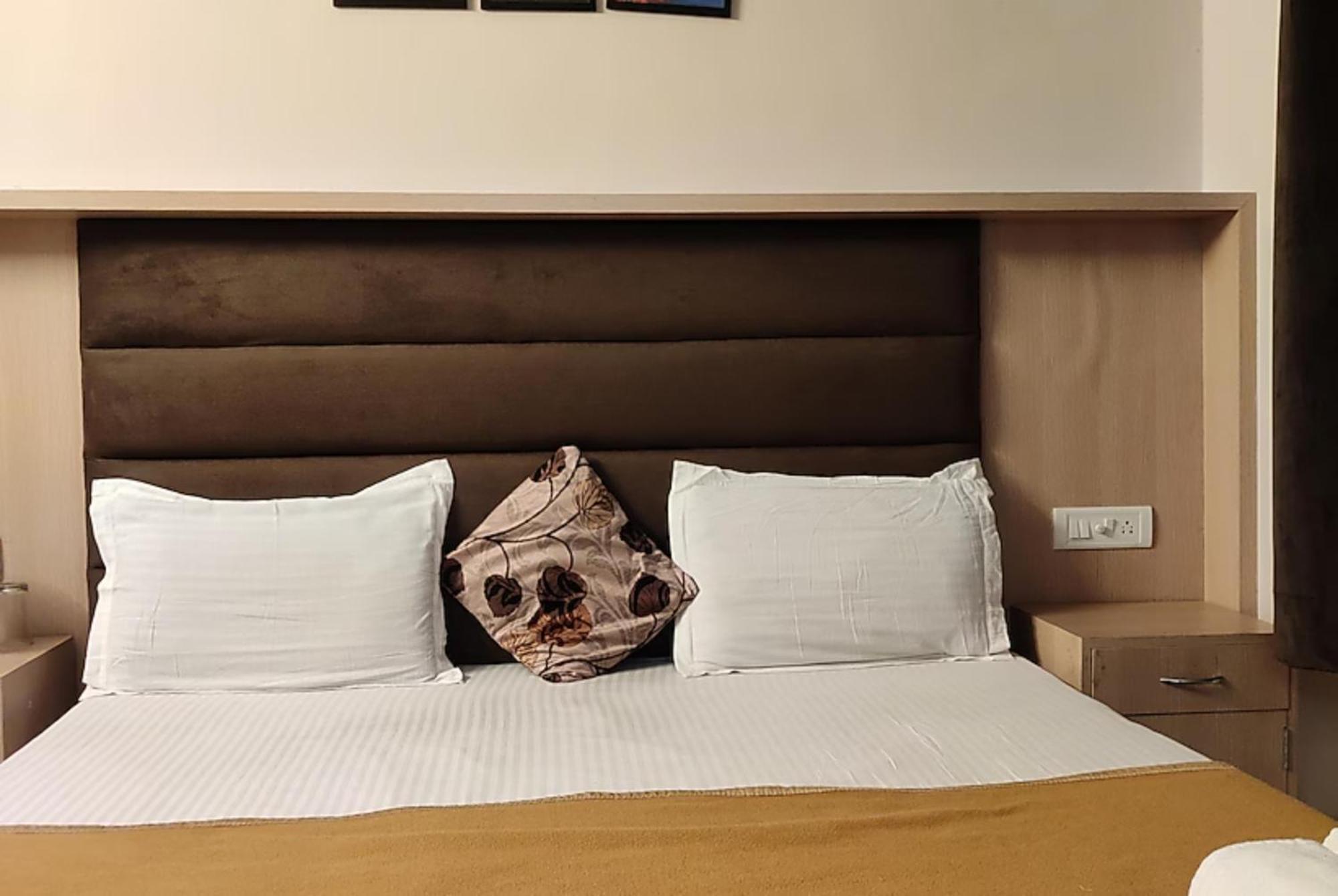 Goroomgo Daddy 3* Manali (Himachal Pradesh)