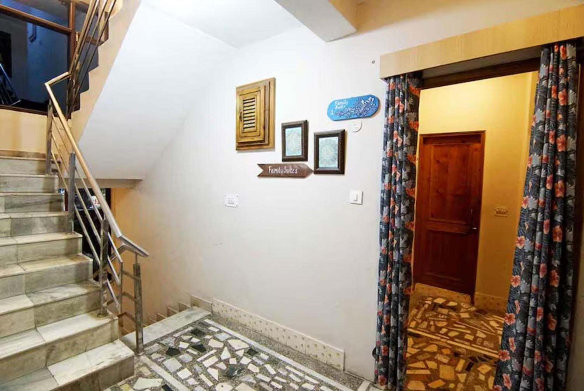 Goroomgo Daddy Guest house Manali (Himachal Pradesh)
