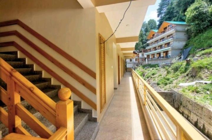 Kds Hotel Manali (Himachal Pradesh)